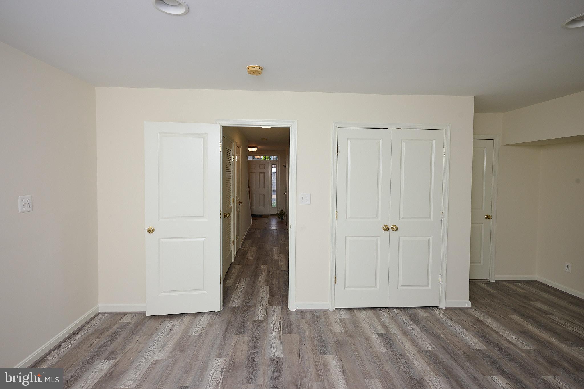 BROADLANDS SOUTH - Residential Lease