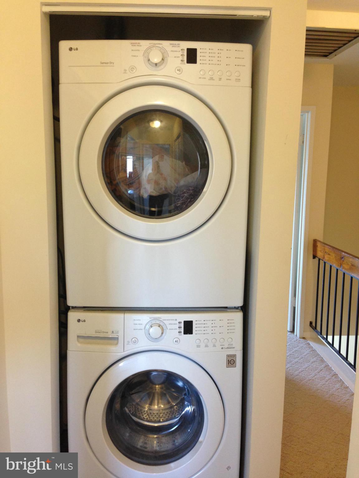 VILLAGES AT FALLS CHURCH - Residential