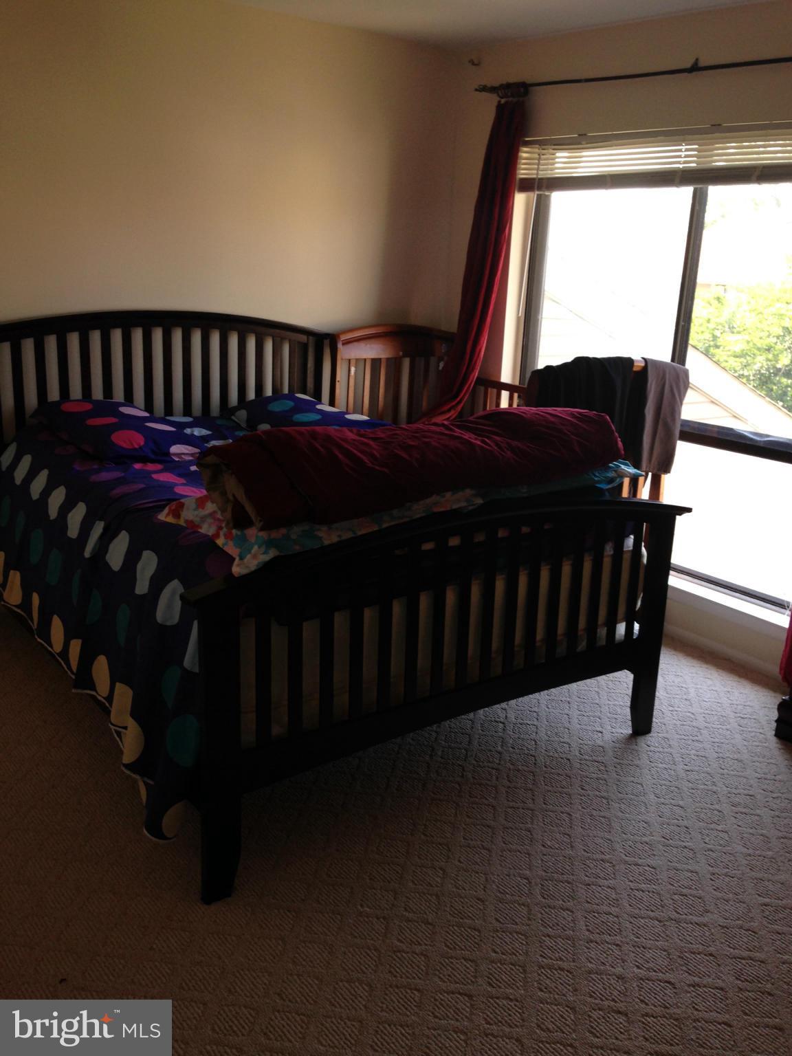 VILLAGES AT FALLS CHURCH - Residential