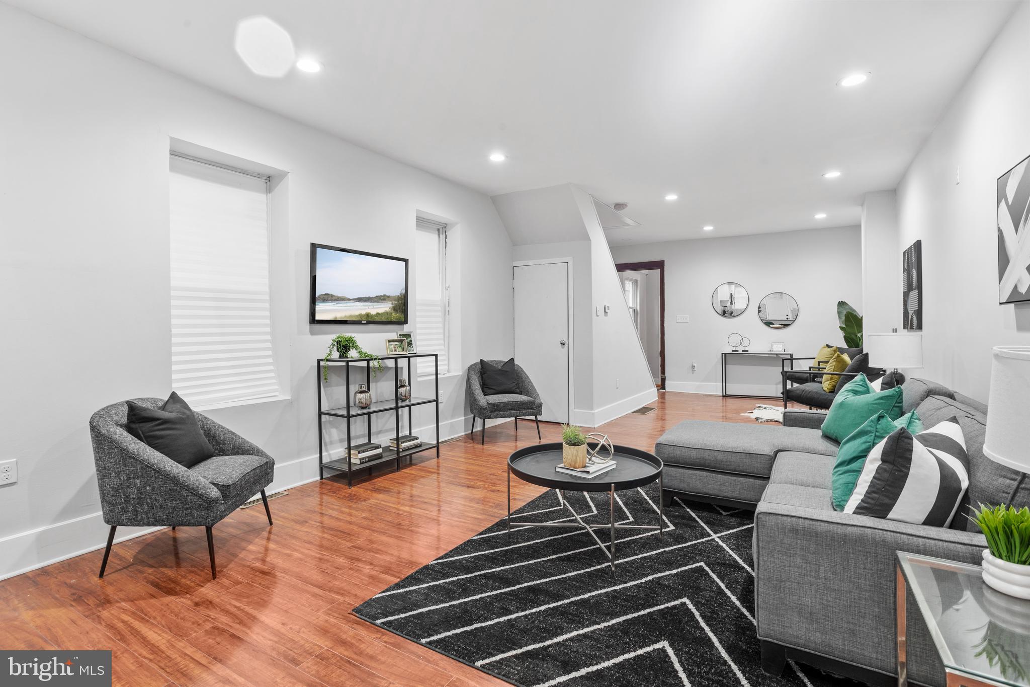 COBBS CREEK - Residential