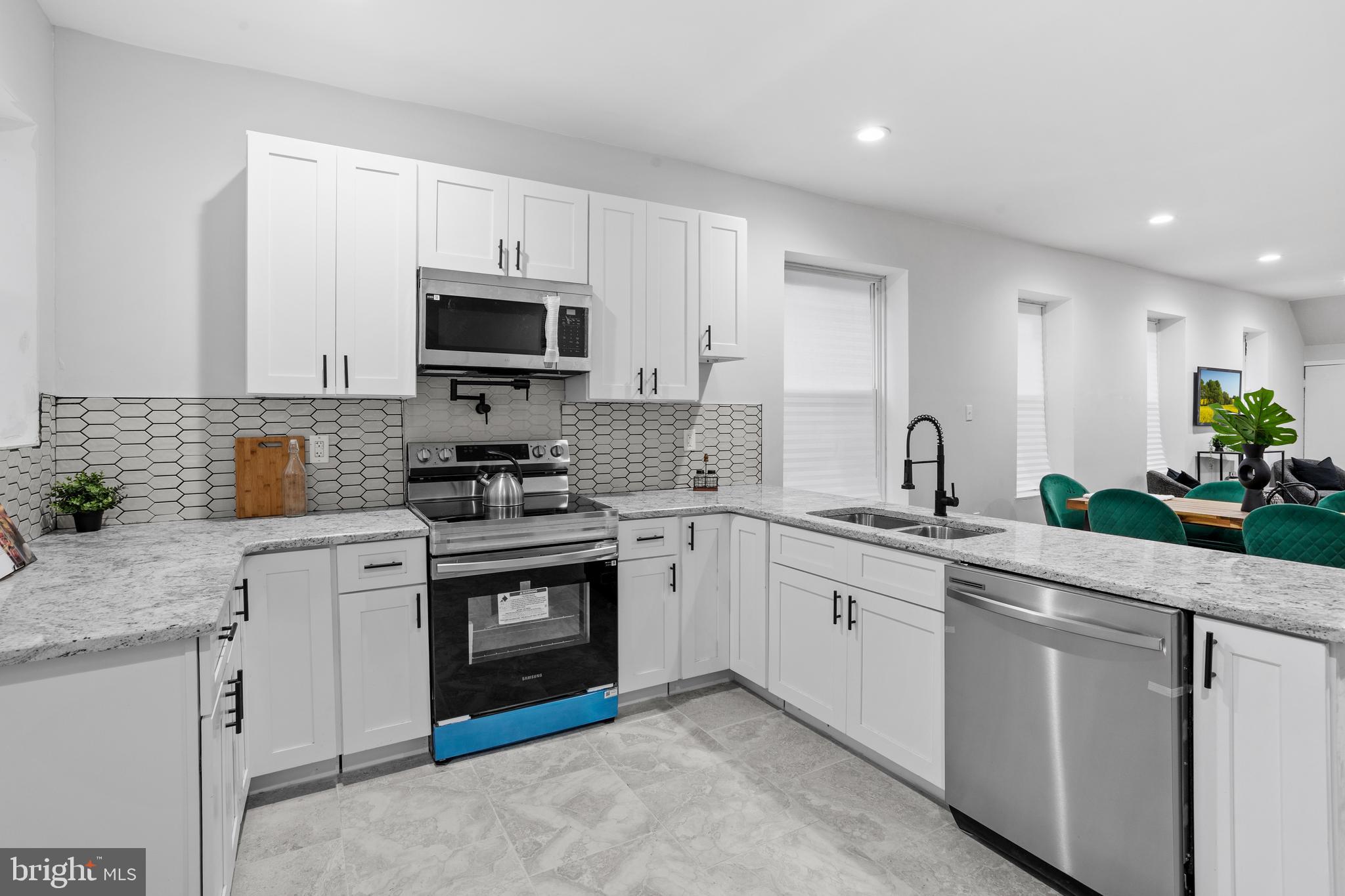 COBBS CREEK - Residential