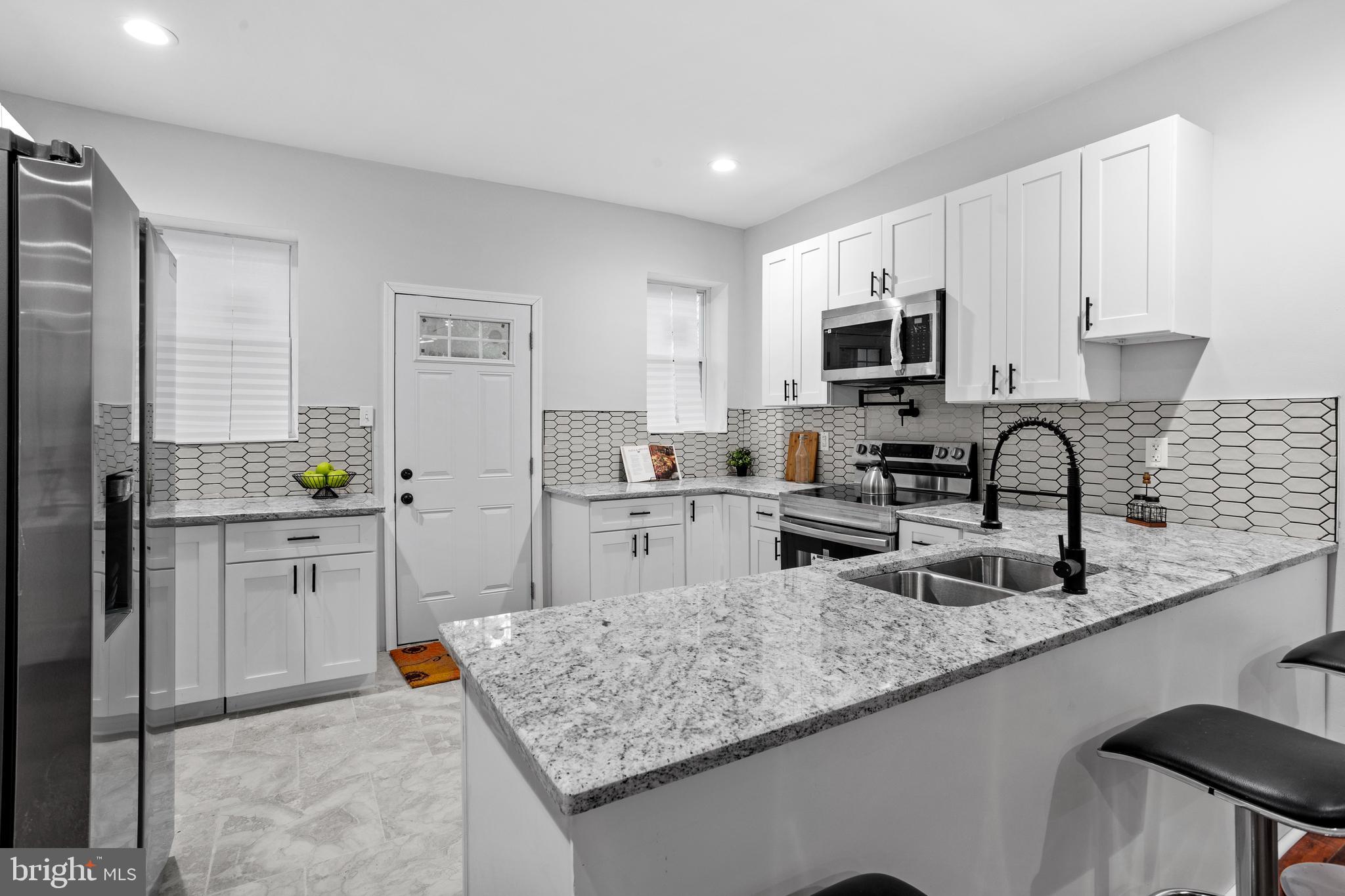 COBBS CREEK - Residential