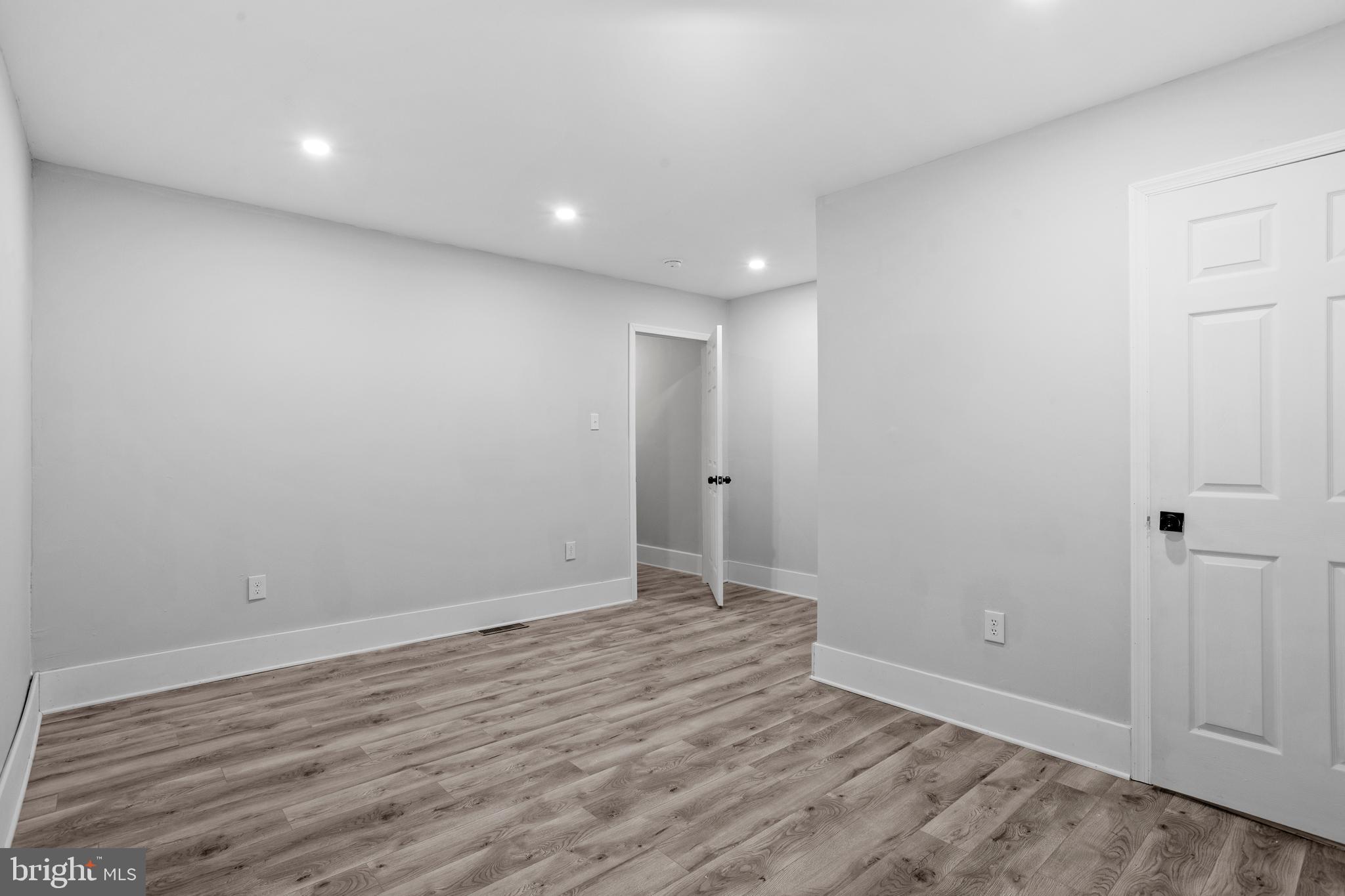 COBBS CREEK - Residential