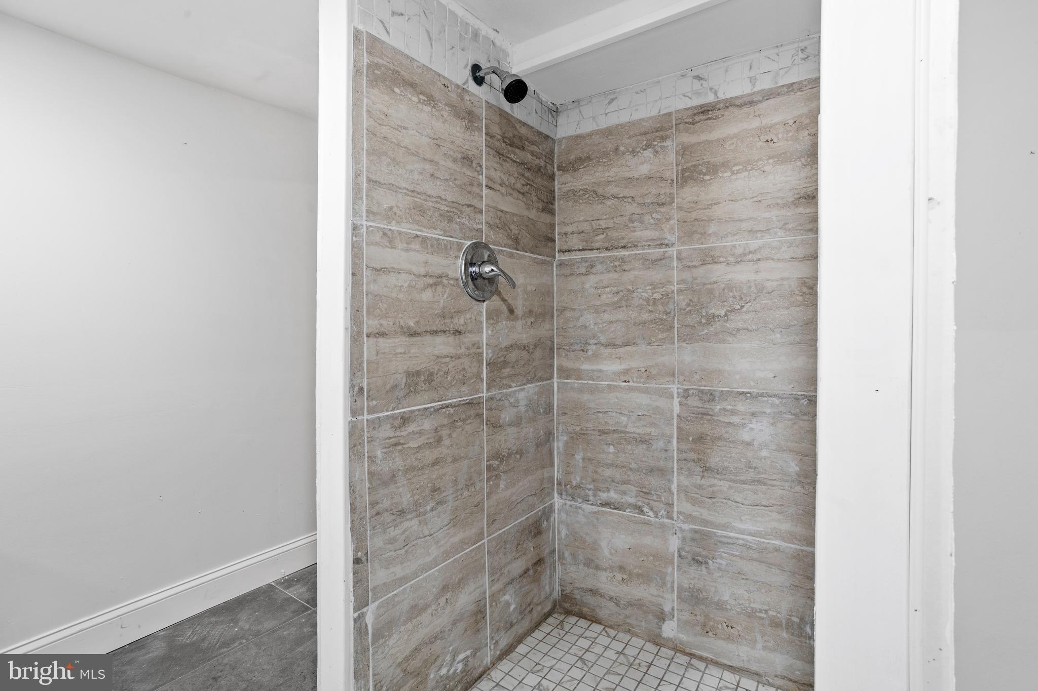 COBBS CREEK - Residential