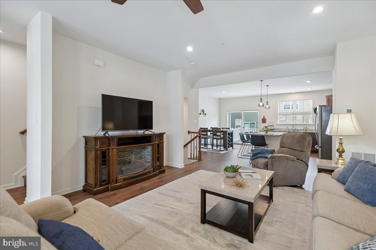 THE RIDGES - Residential