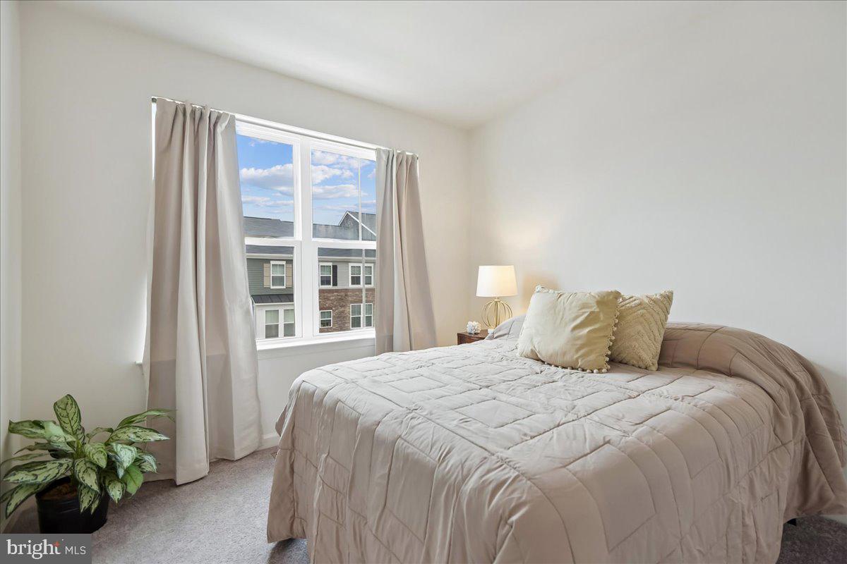 THE RIDGES - Residential