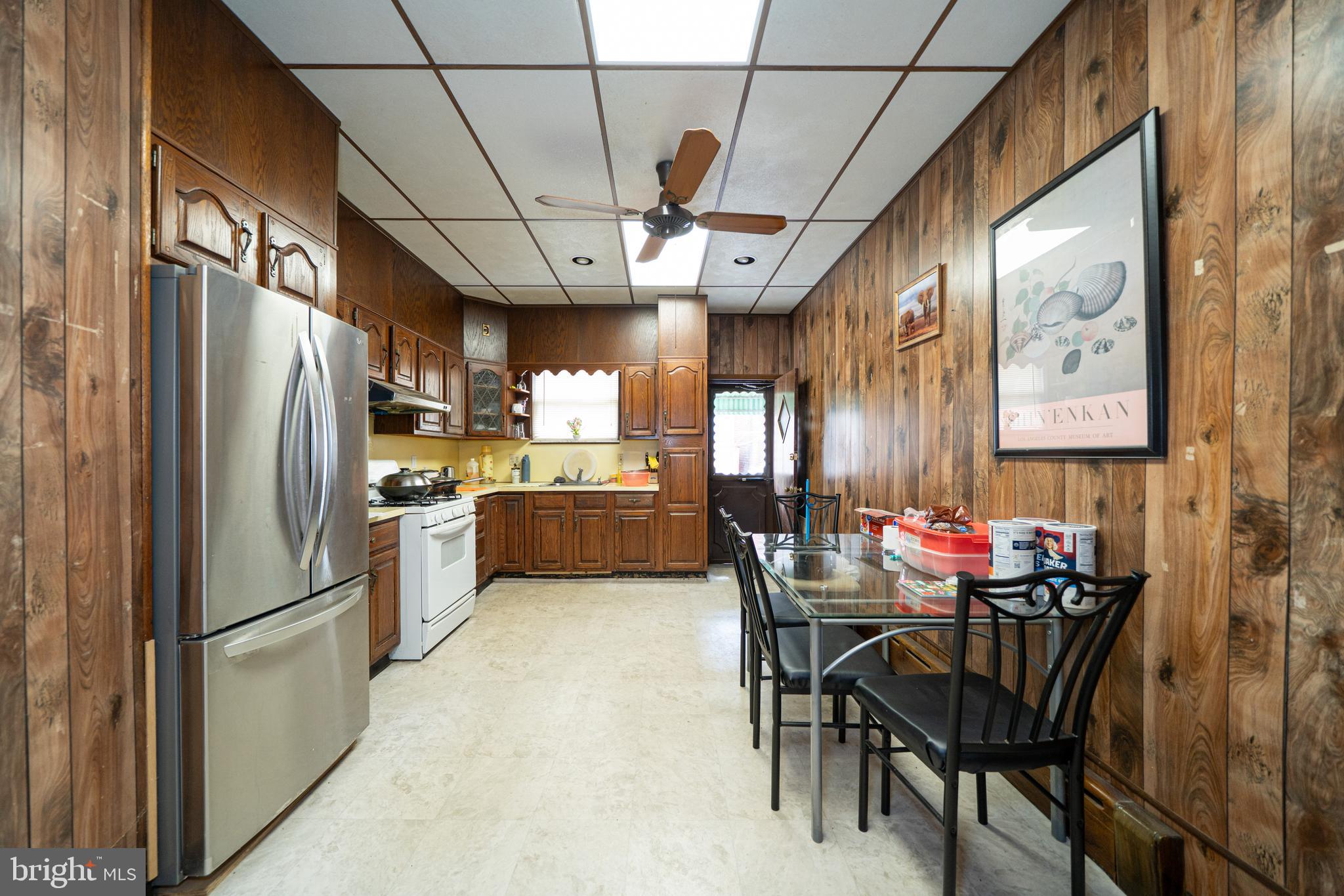 WHITMAN - Residential