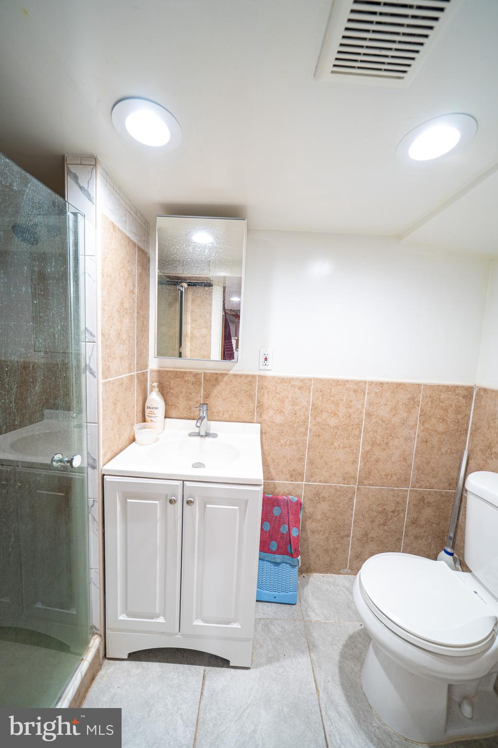 WHITMAN - Residential