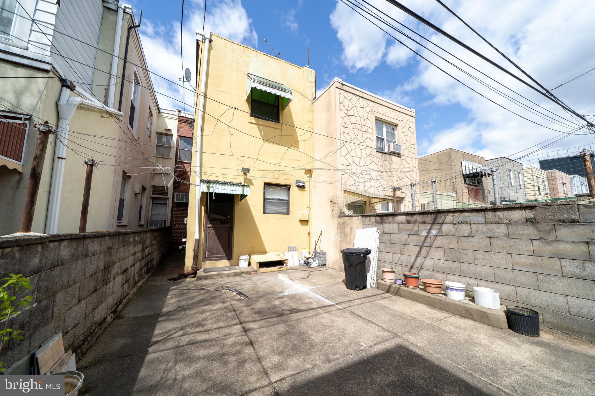 WHITMAN - Residential