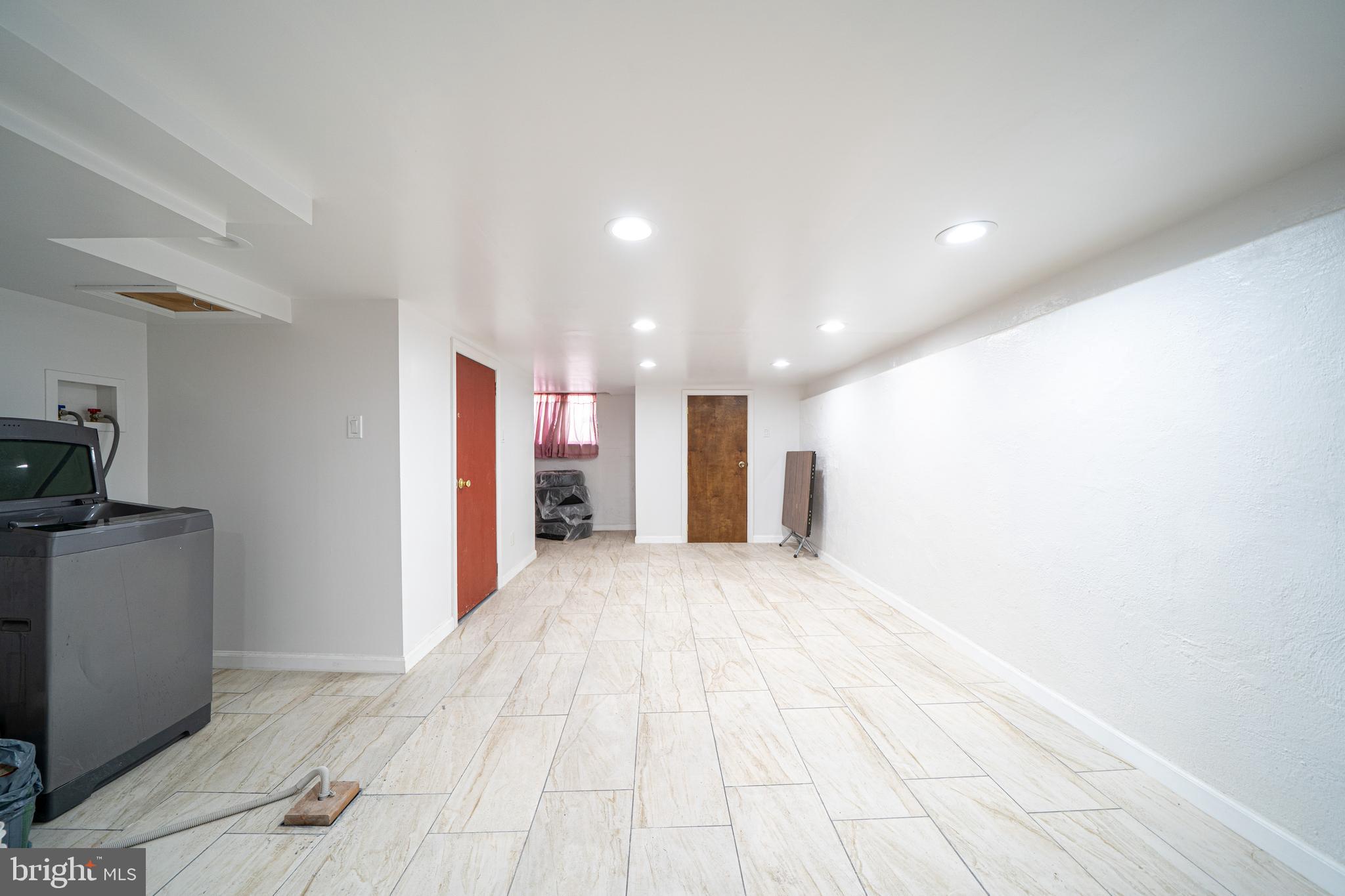 WHITMAN - Residential