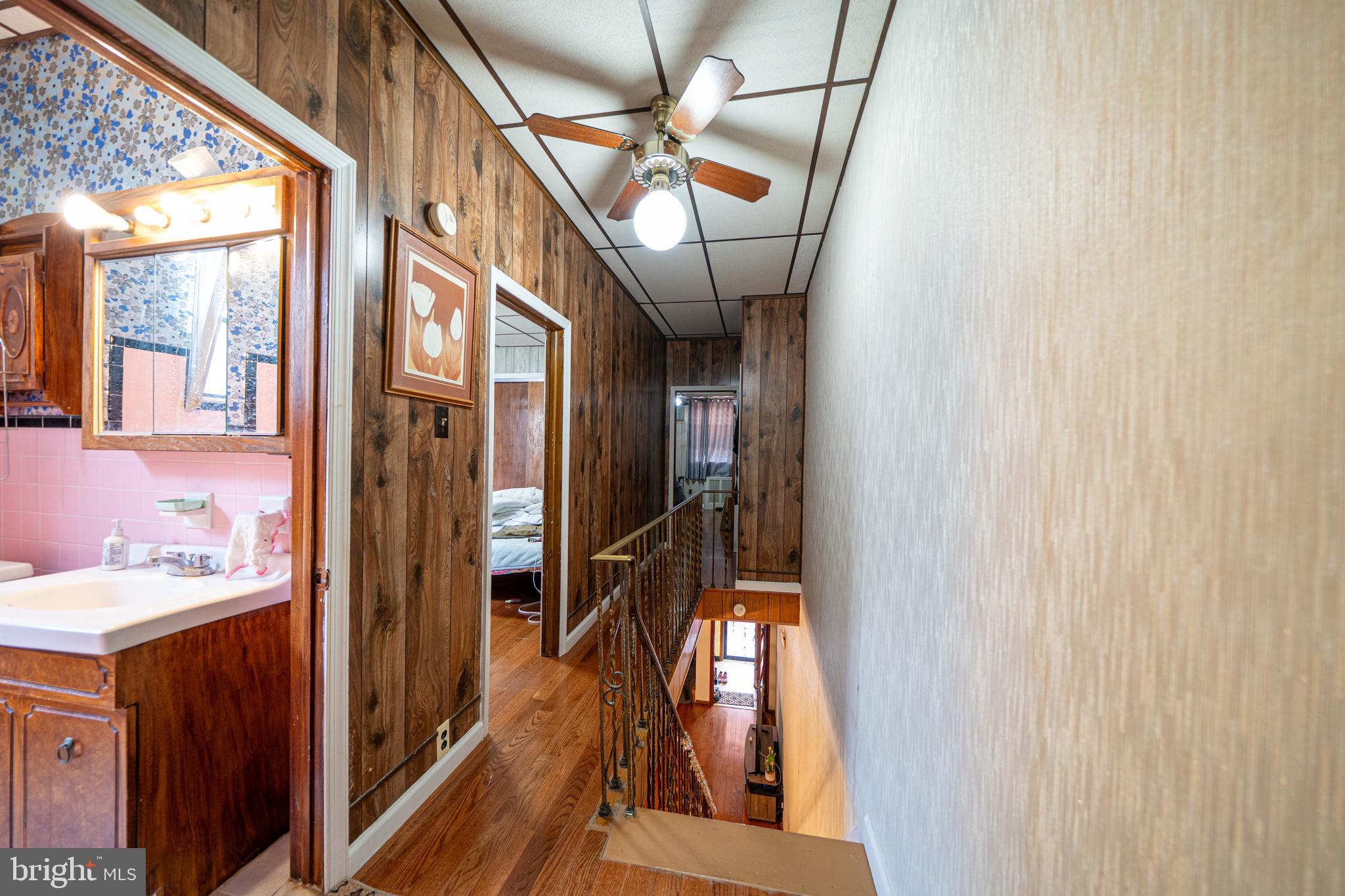 WHITMAN - Residential