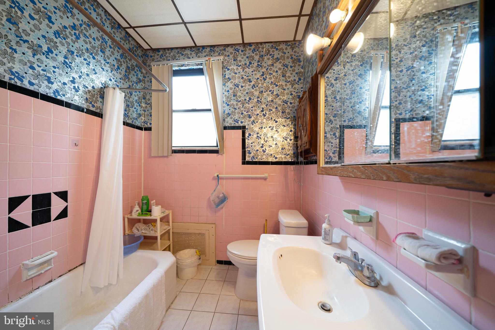 WHITMAN - Residential