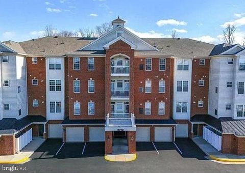 9713 HANDERSON PLACE UNIT 104 MANASSAS PARK VA 20111