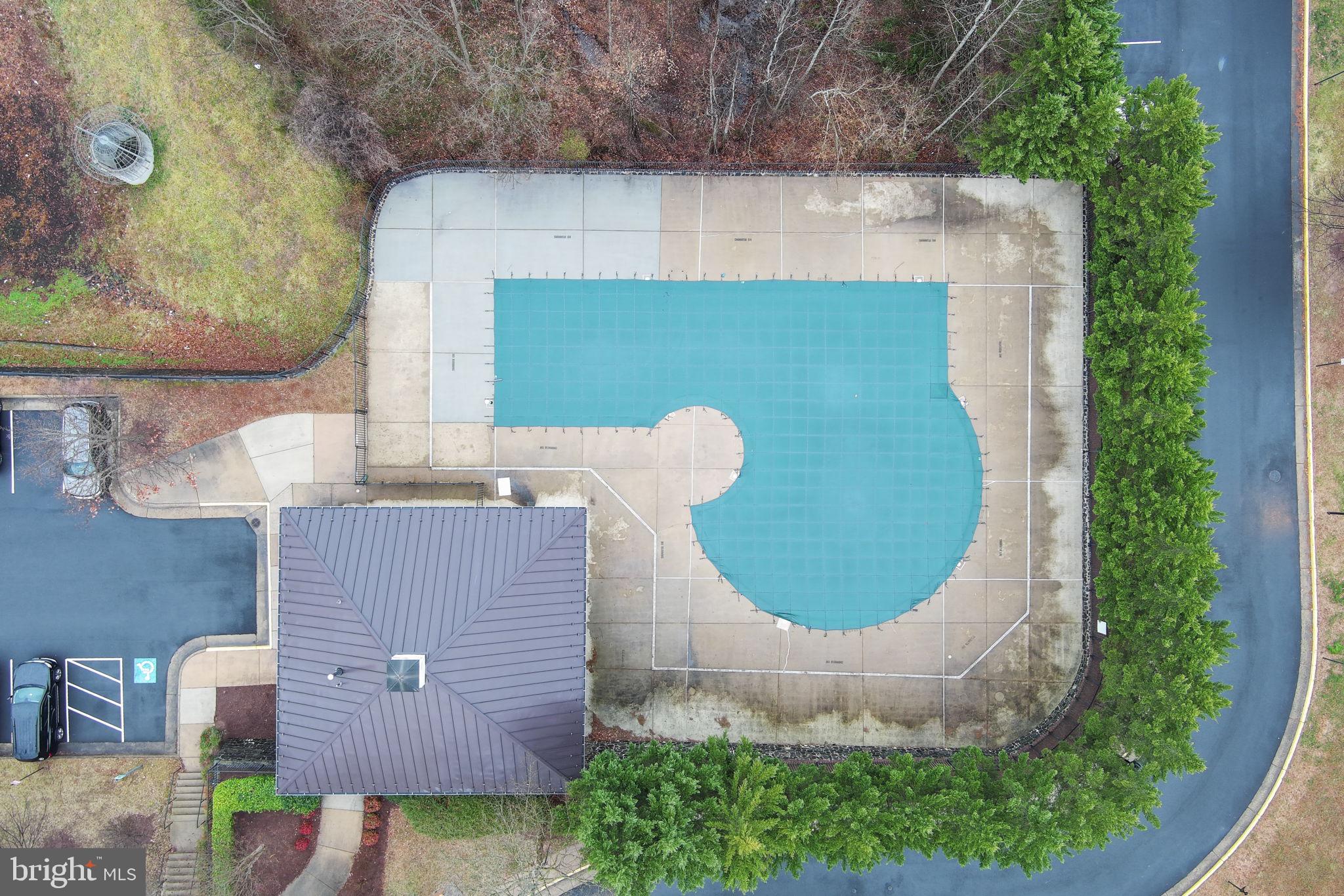 THE RESERVE CONDOMINIUMS - Residential