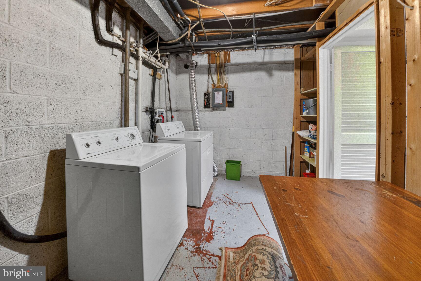 PLYMOUTH WOODS - Residential