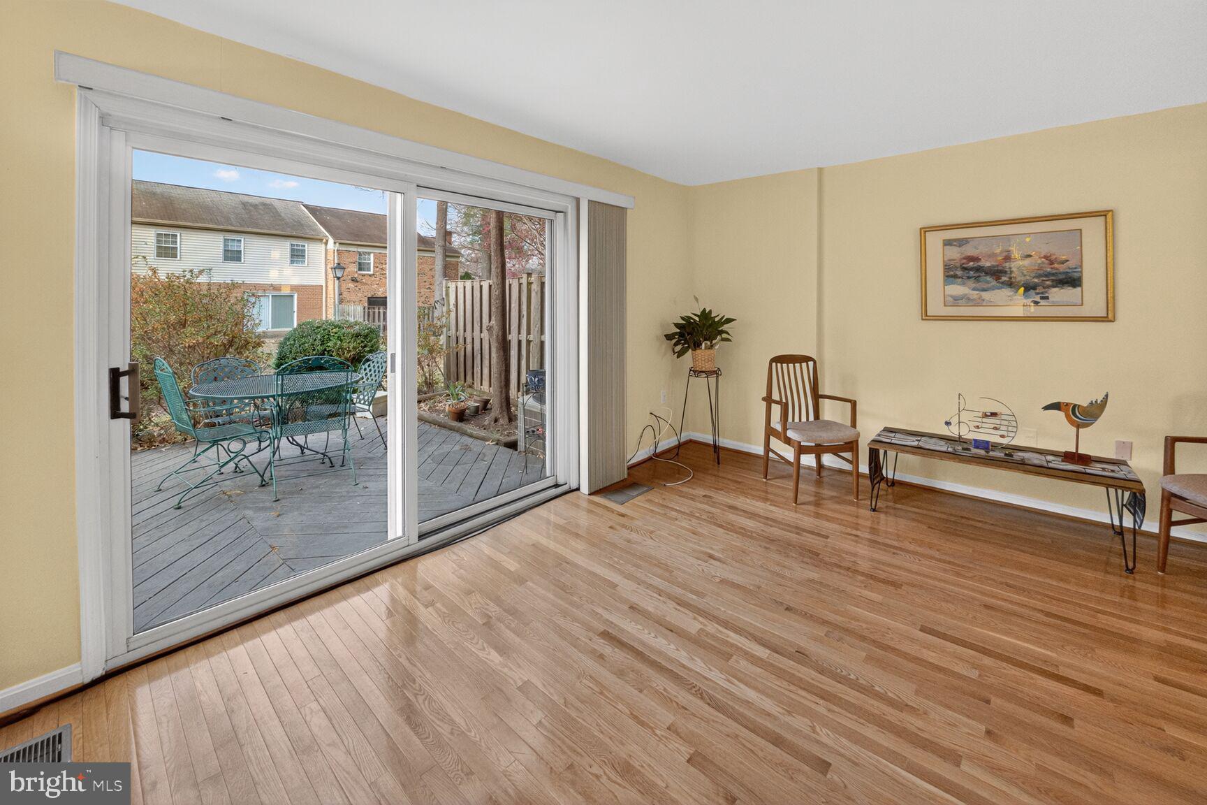 PLYMOUTH WOODS - Residential