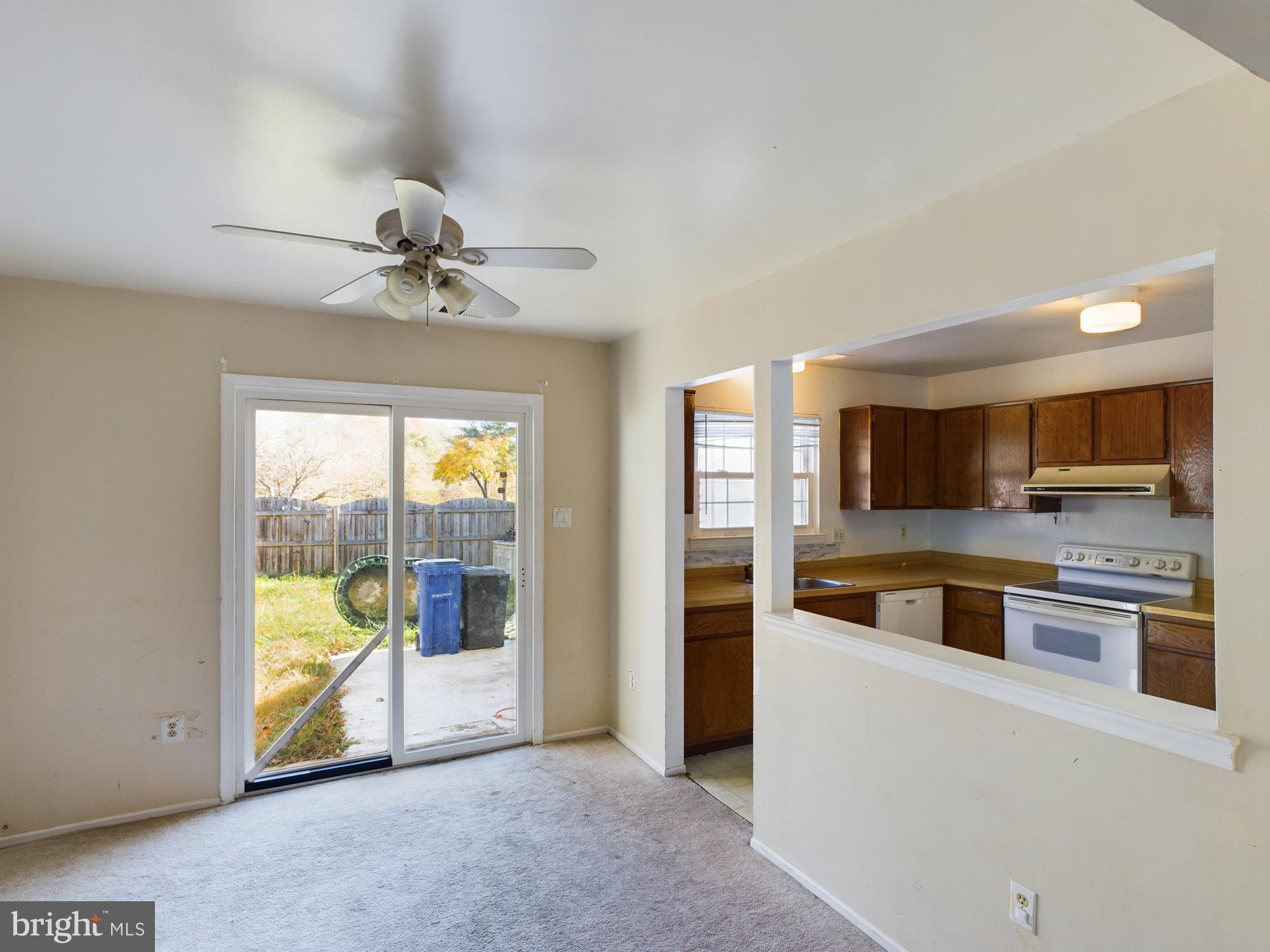 LAKE VILLAGE MANOR - Residential