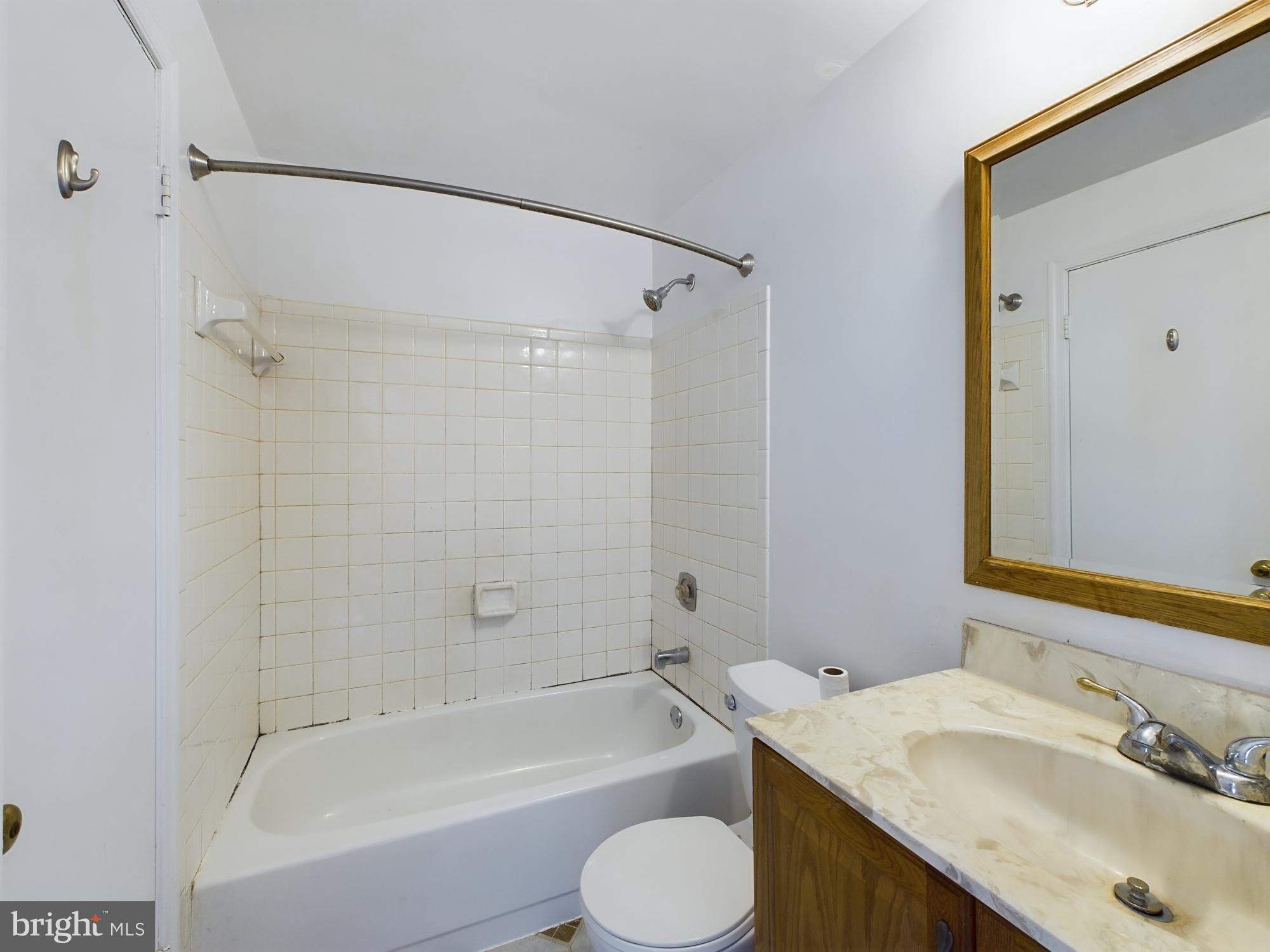 LAKE VILLAGE MANOR - Residential