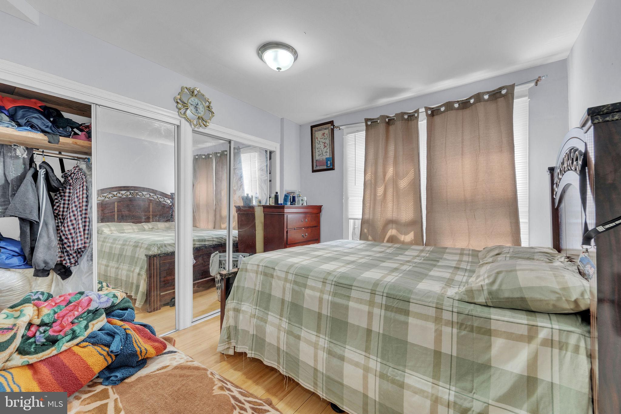 YEADON - Residential