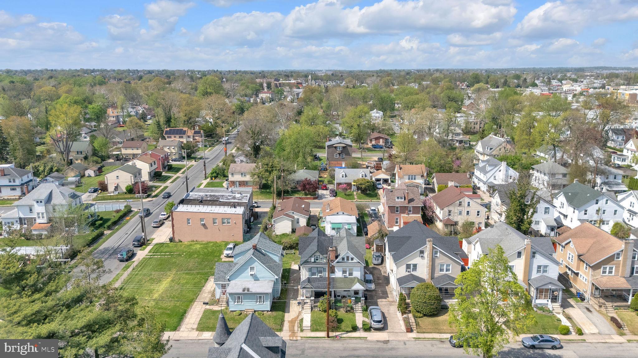 YEADON - Residential