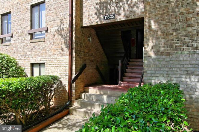 SHADOWOOD - Residential Lease