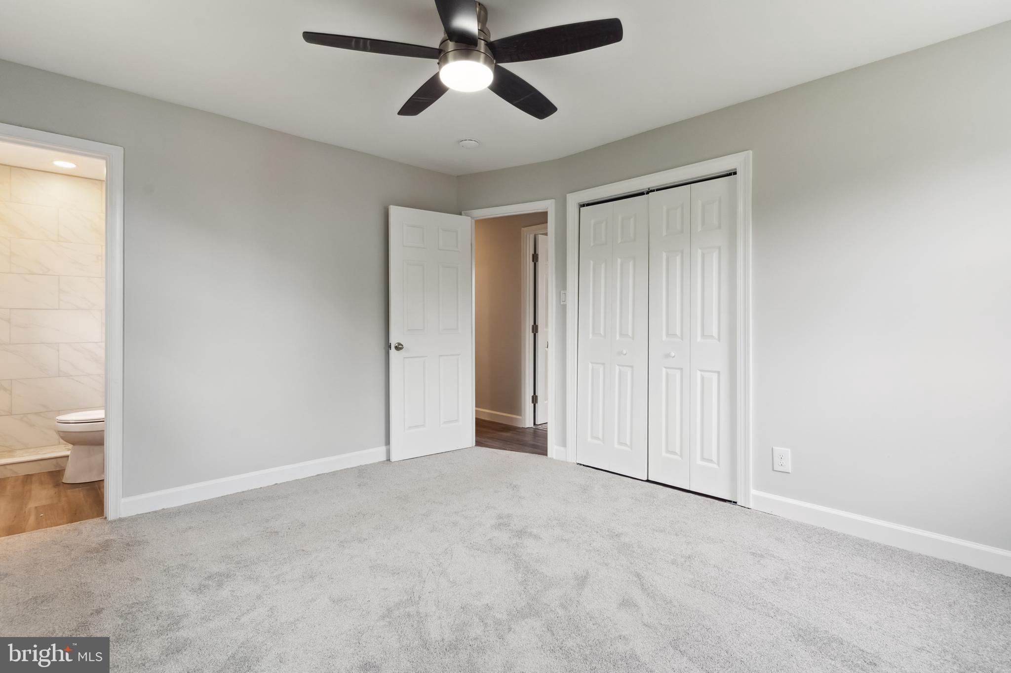 COUNTRY CLUB SOUTH - Residential