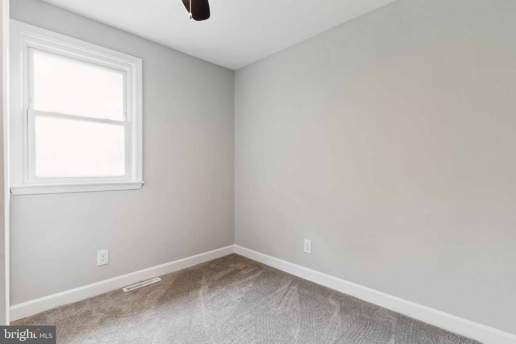 COUNTRY CLUB SOUTH - Residential