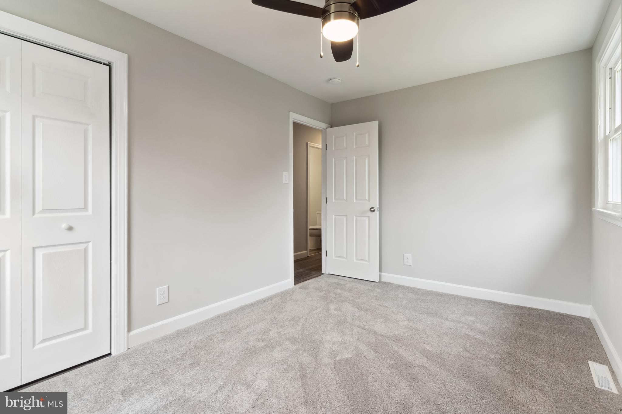 COUNTRY CLUB SOUTH - Residential