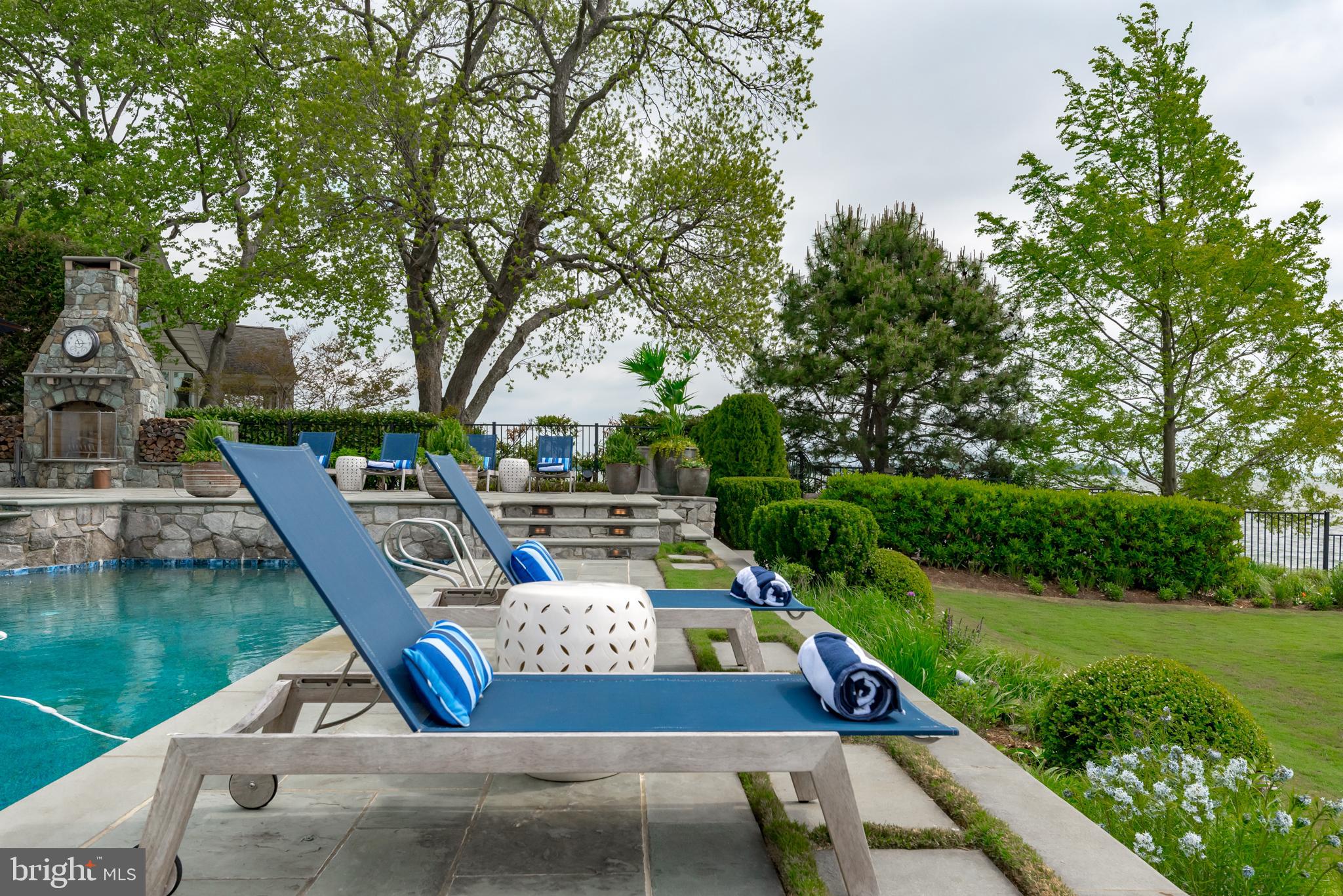 EASTPORT - Residential