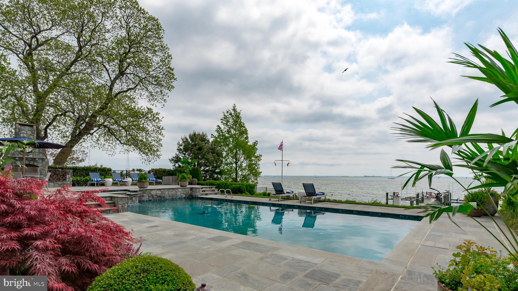 EASTPORT - Residential