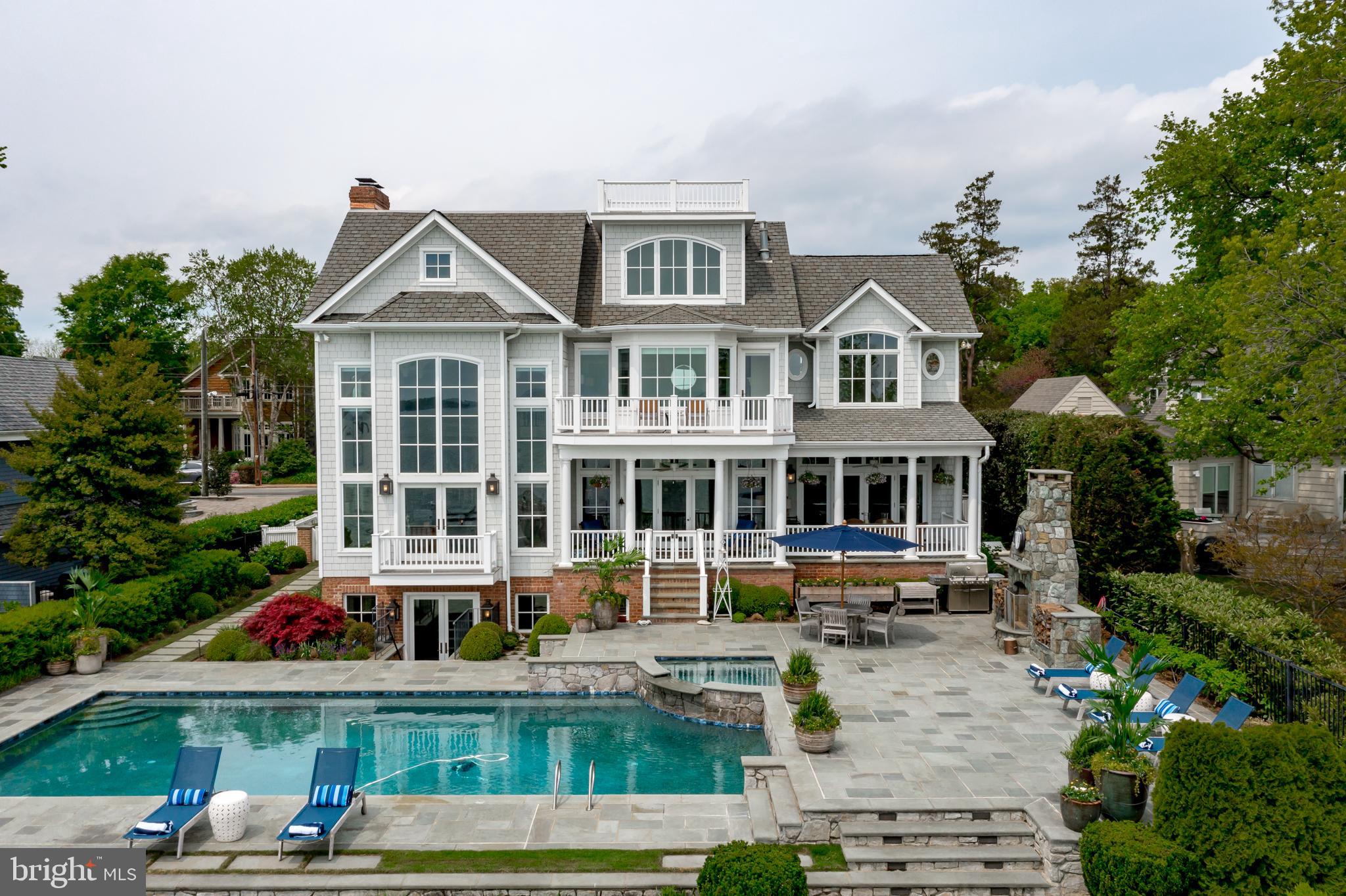 EASTPORT - Residential