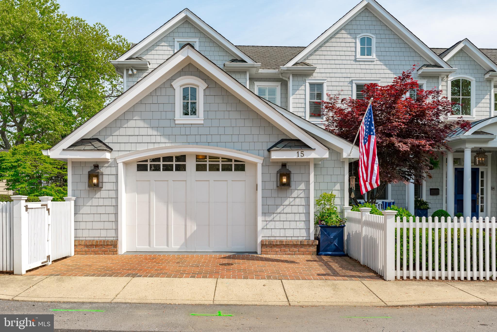 EASTPORT - Residential