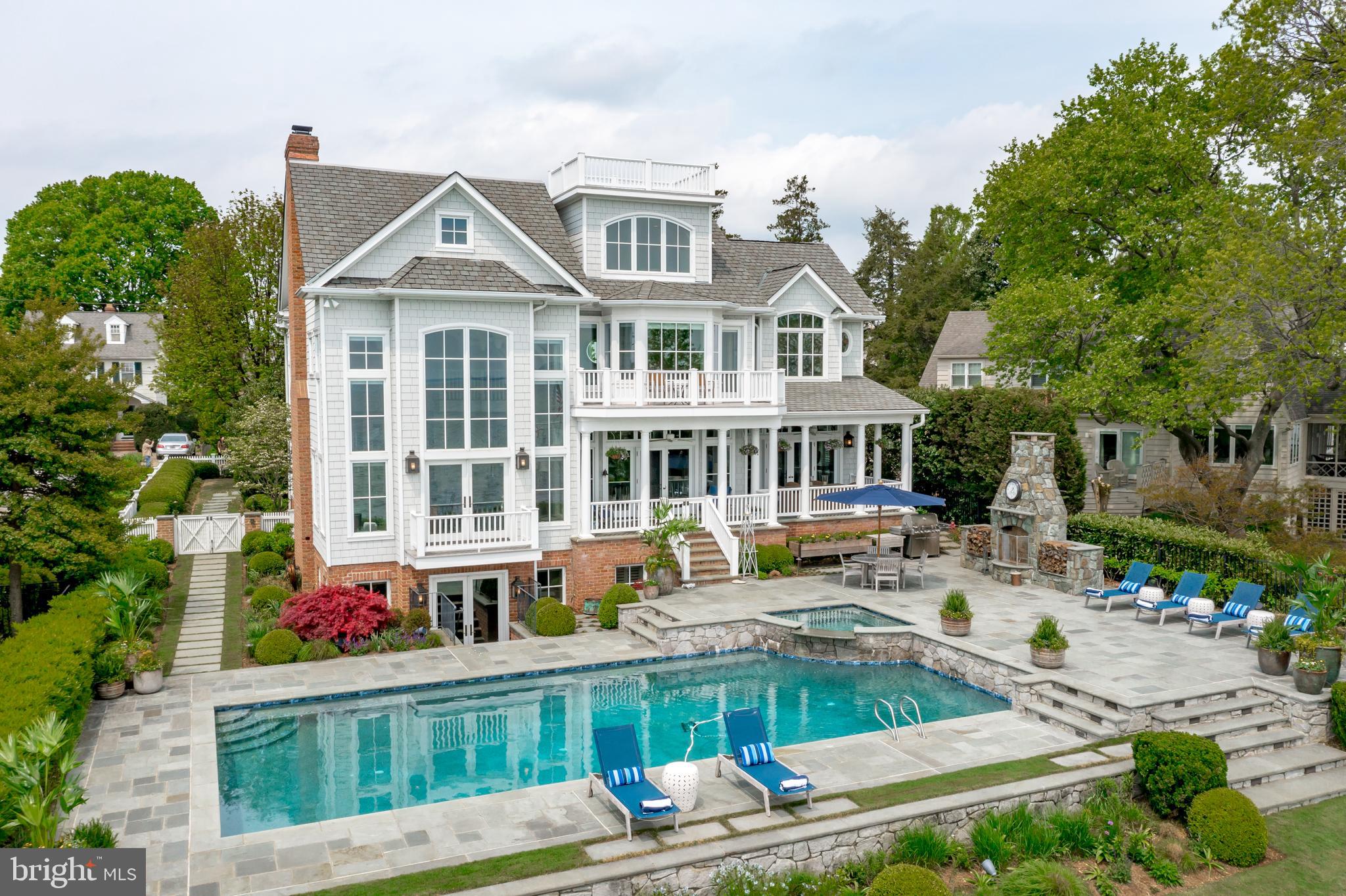 EASTPORT - Residential