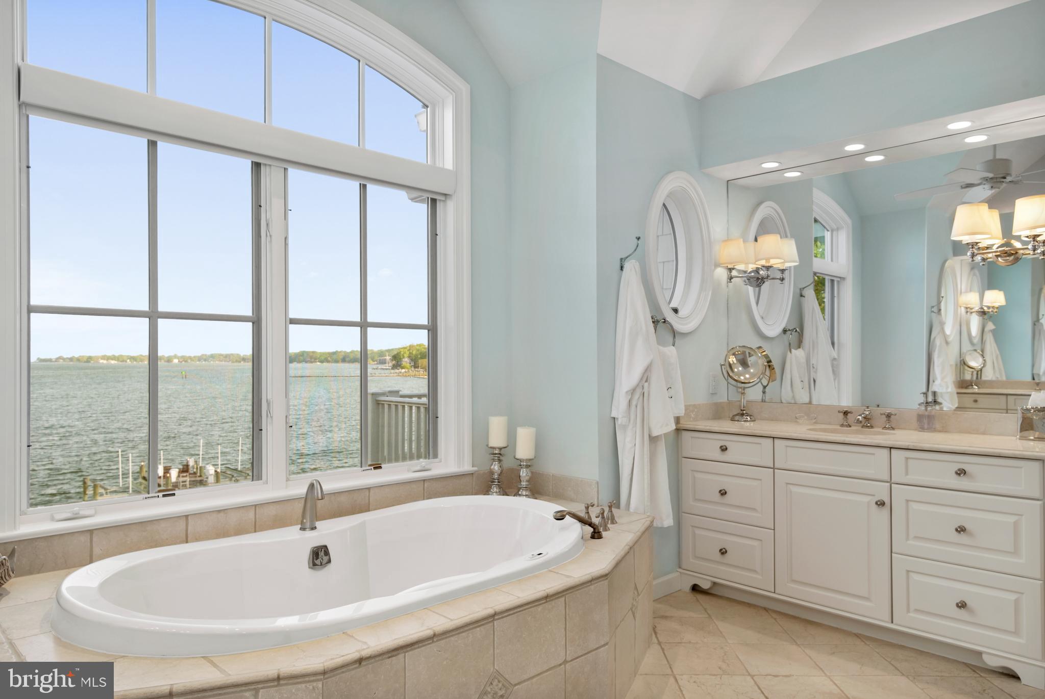 EASTPORT - Residential