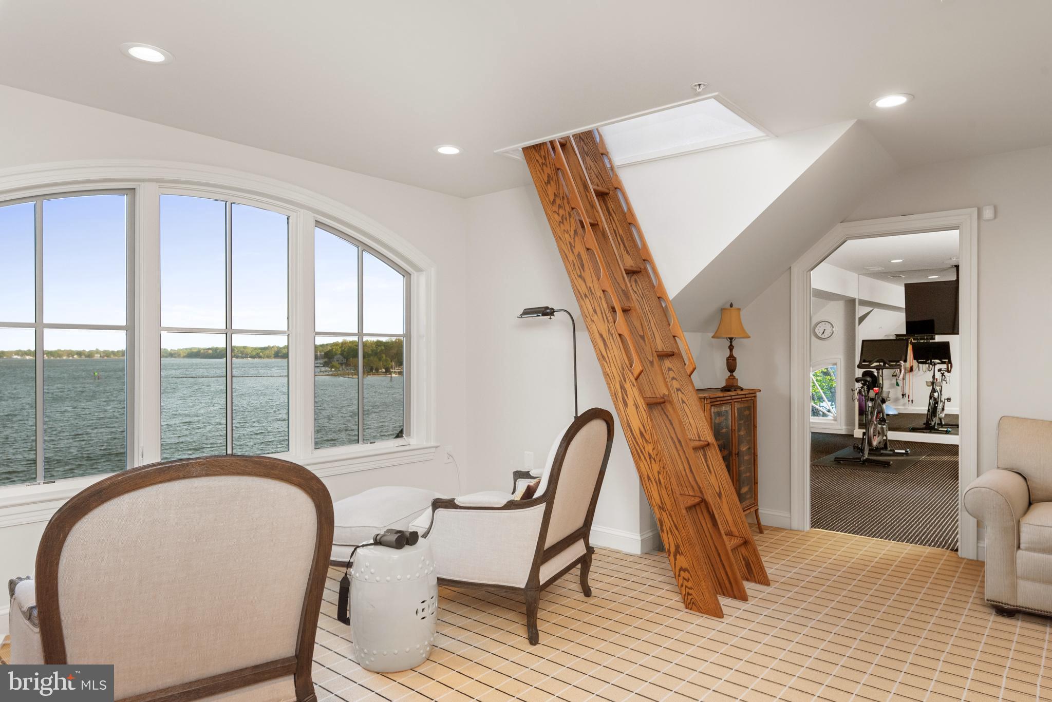 EASTPORT - Residential