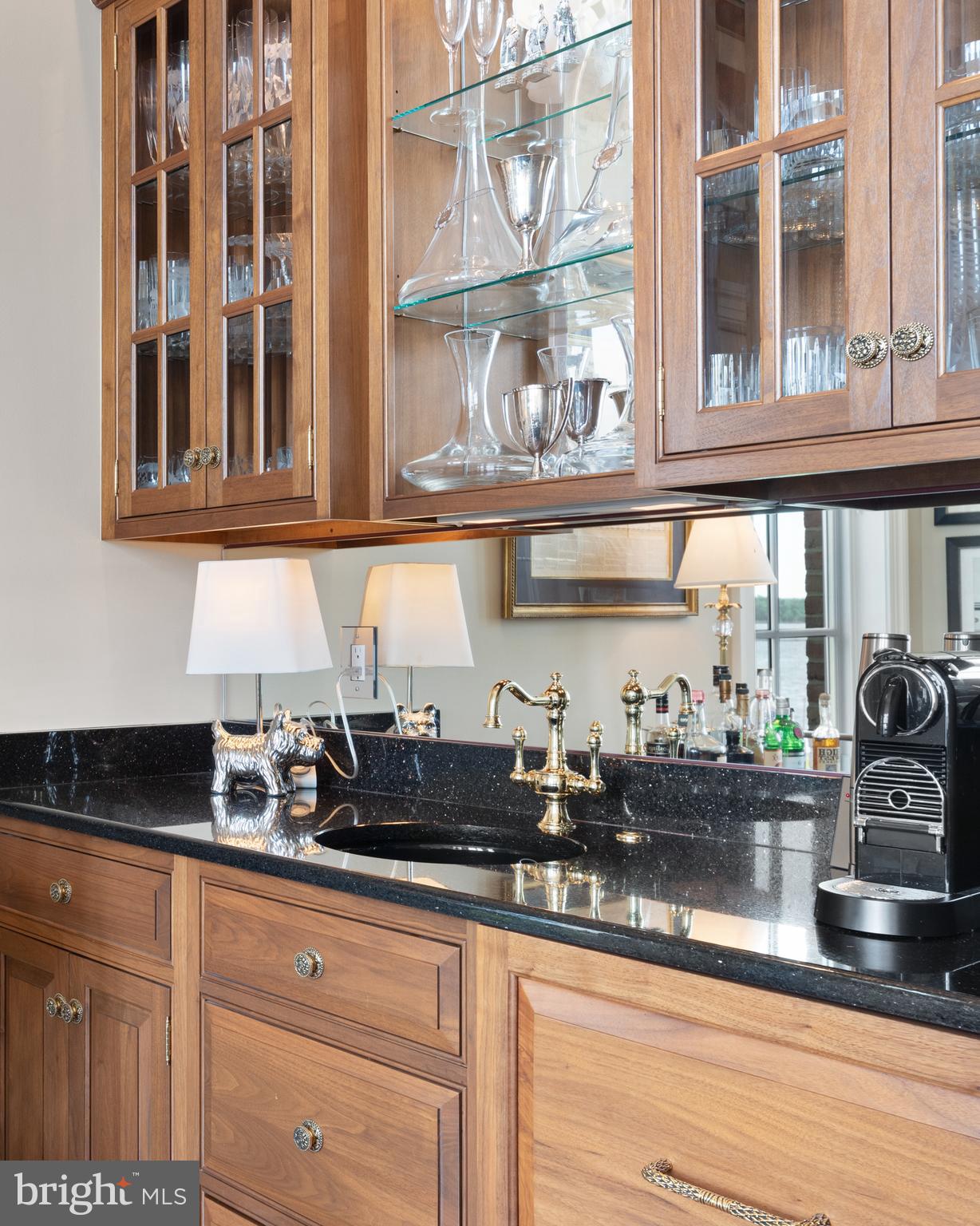 EASTPORT - Residential