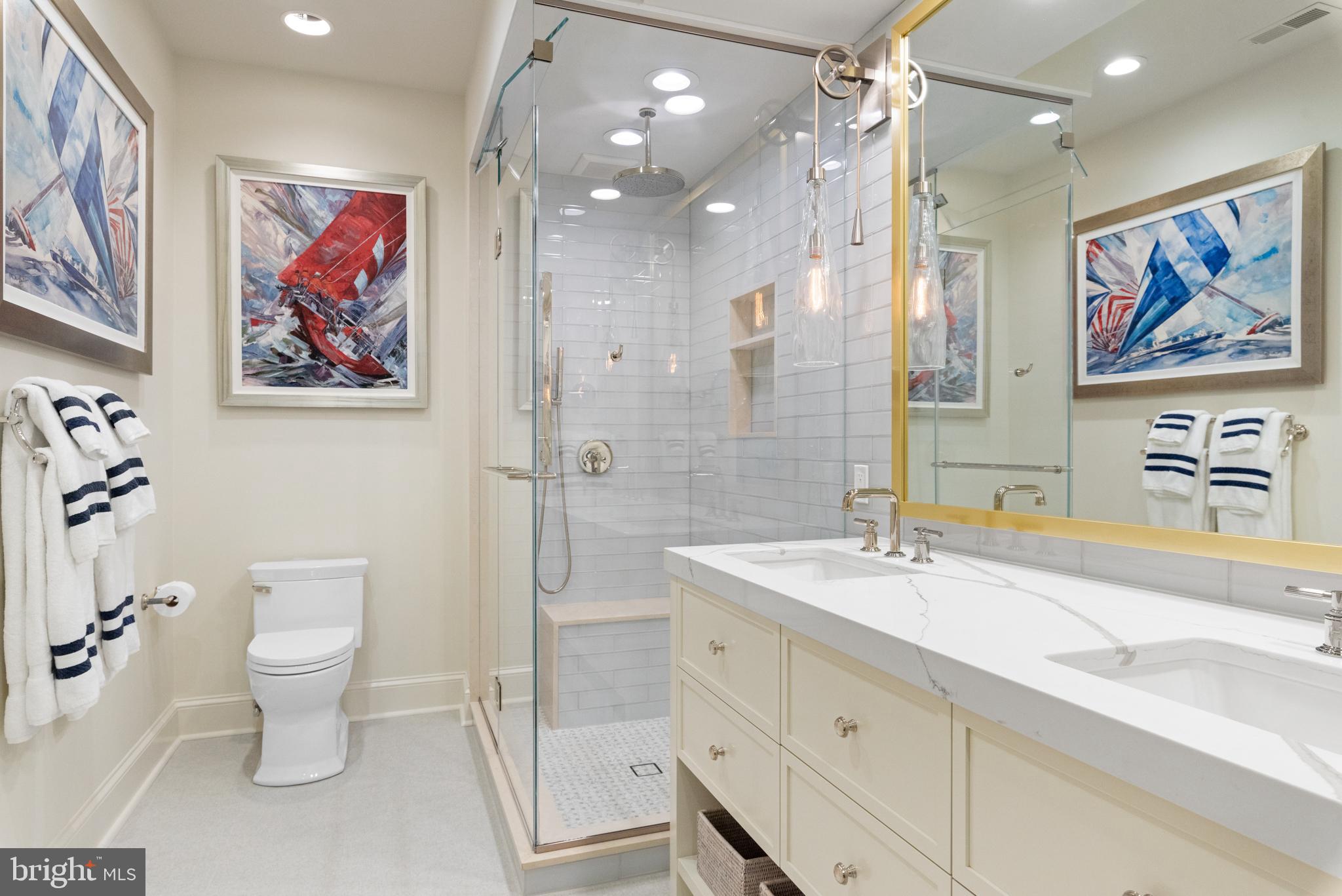 EASTPORT - Residential