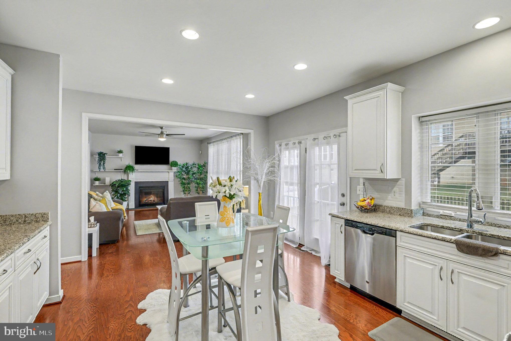 MAGNOLIA GREEN - Residential