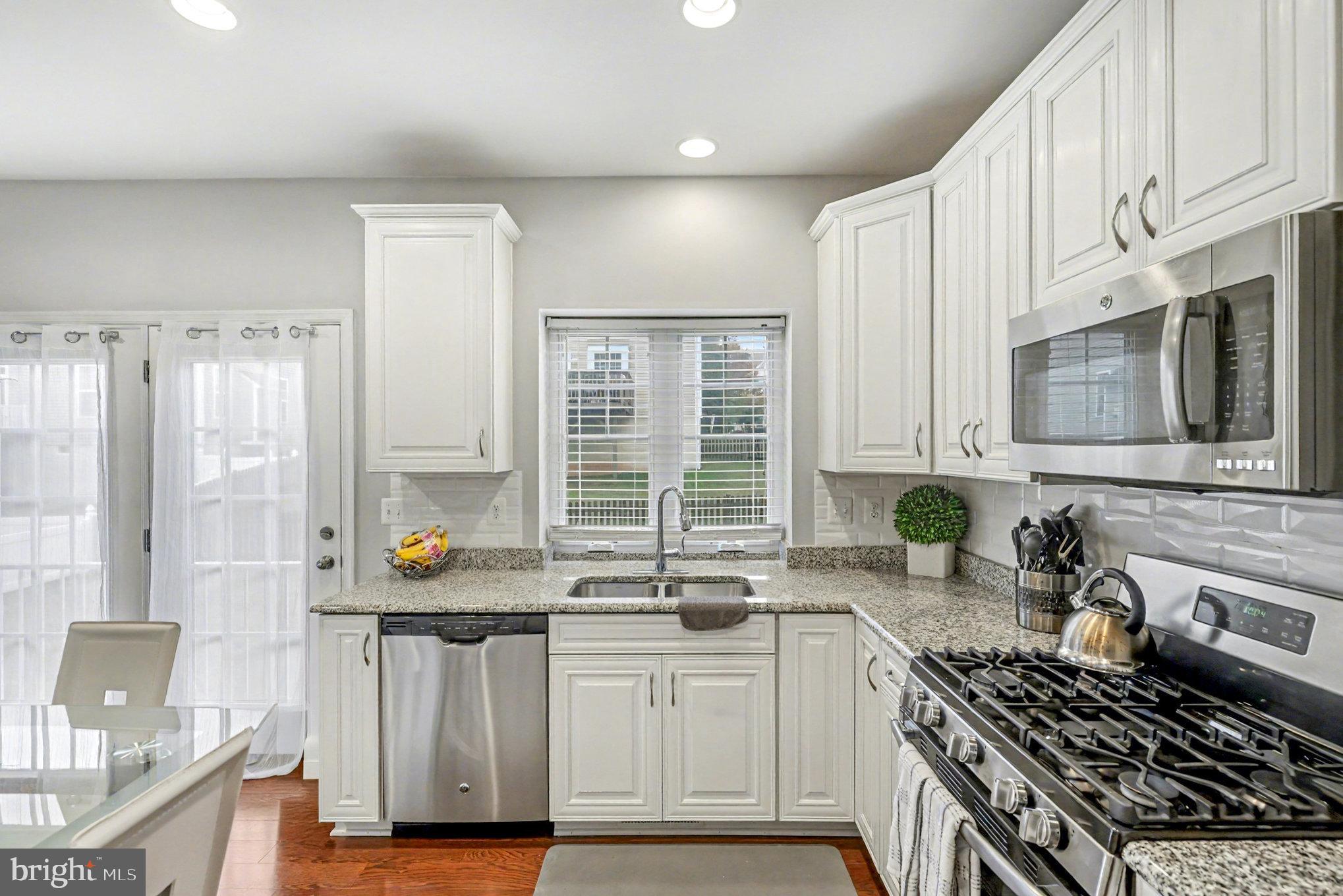 MAGNOLIA GREEN - Residential