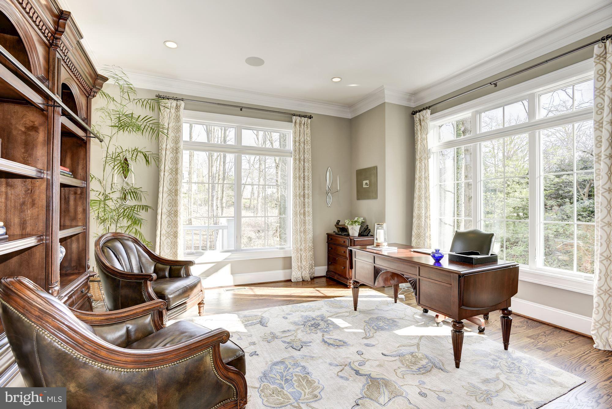 FOREST VILLA - Residential