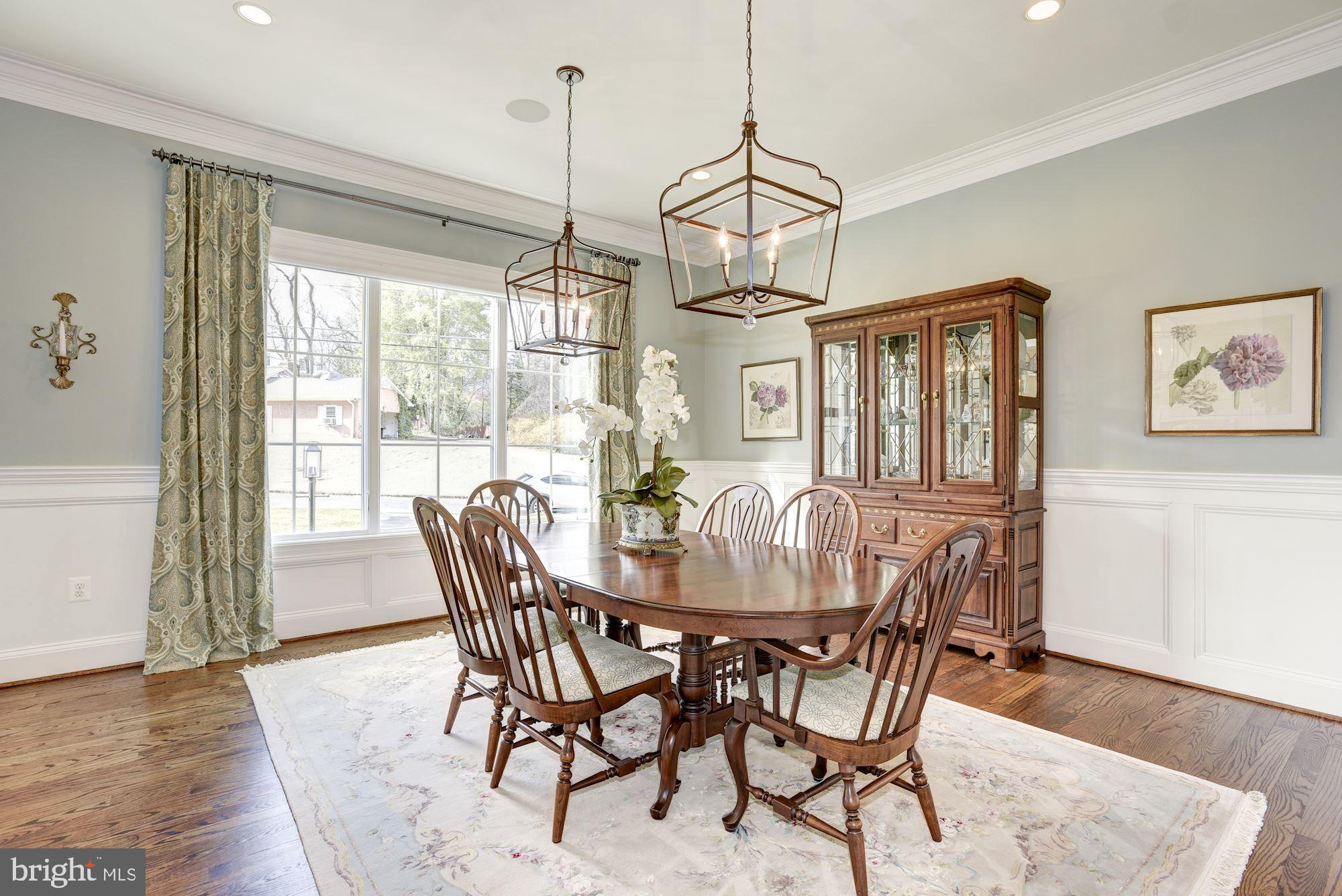 FOREST VILLA - Residential