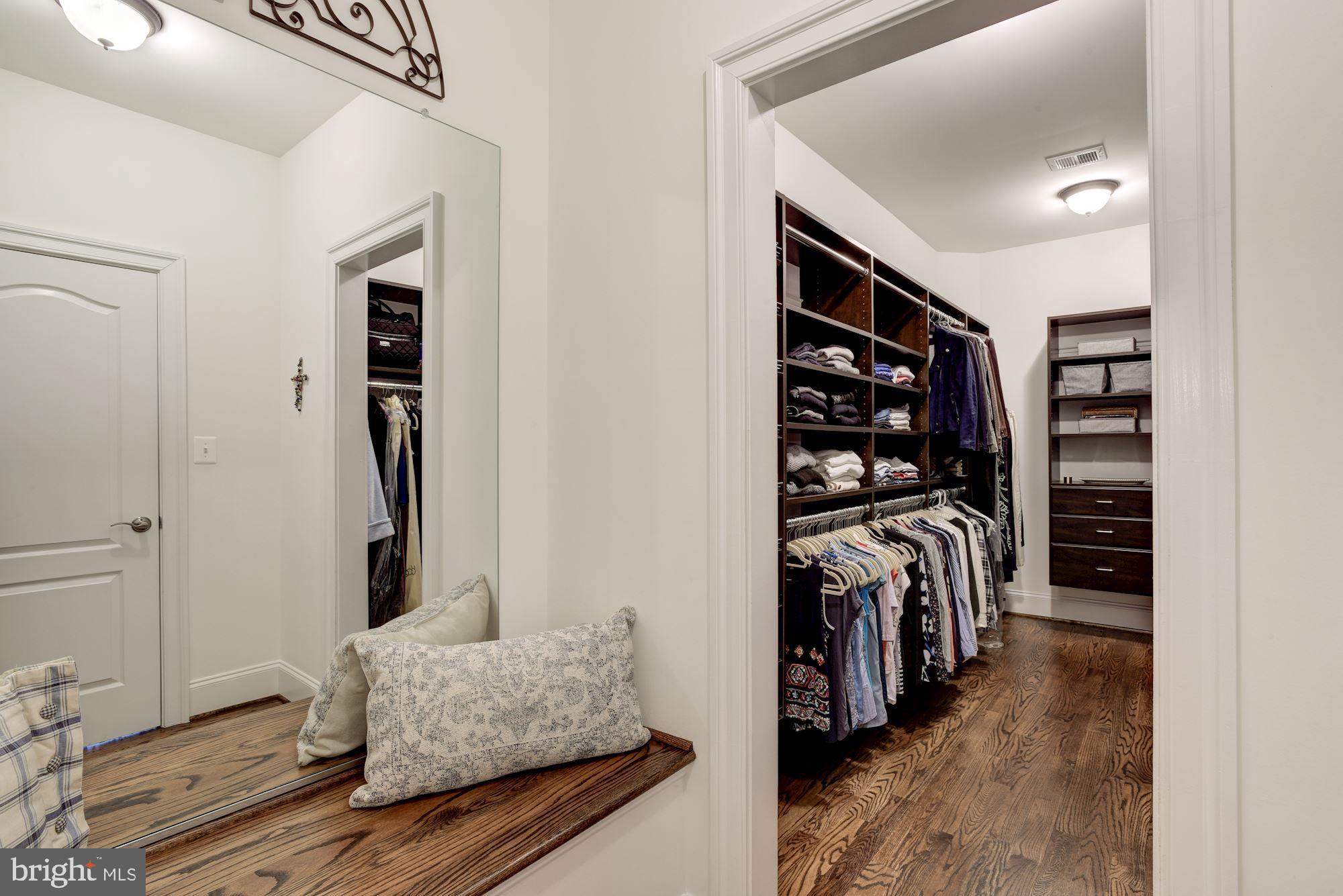 FOREST VILLA - Residential