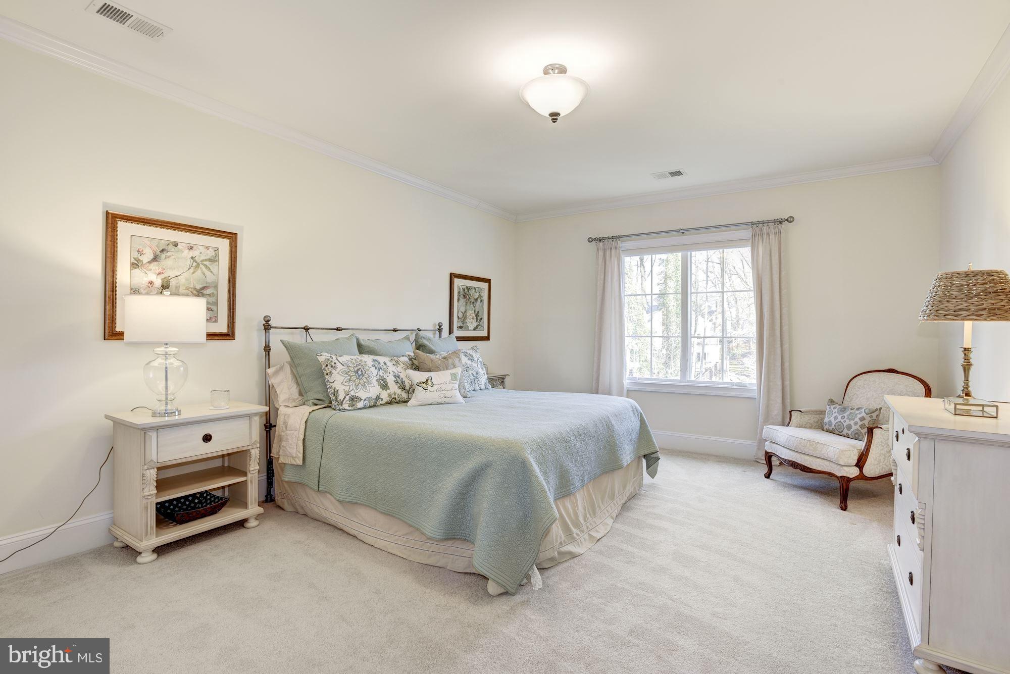 FOREST VILLA - Residential