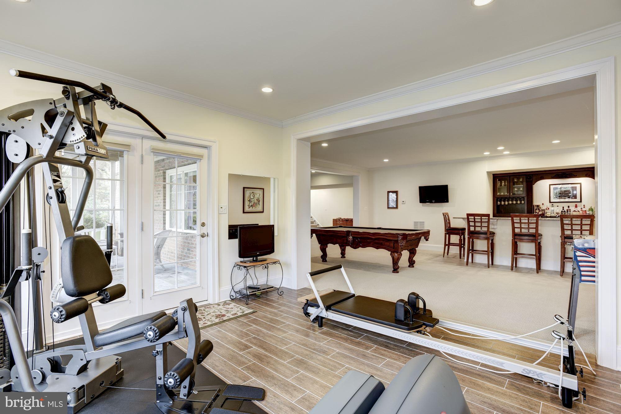 FOREST VILLA - Residential