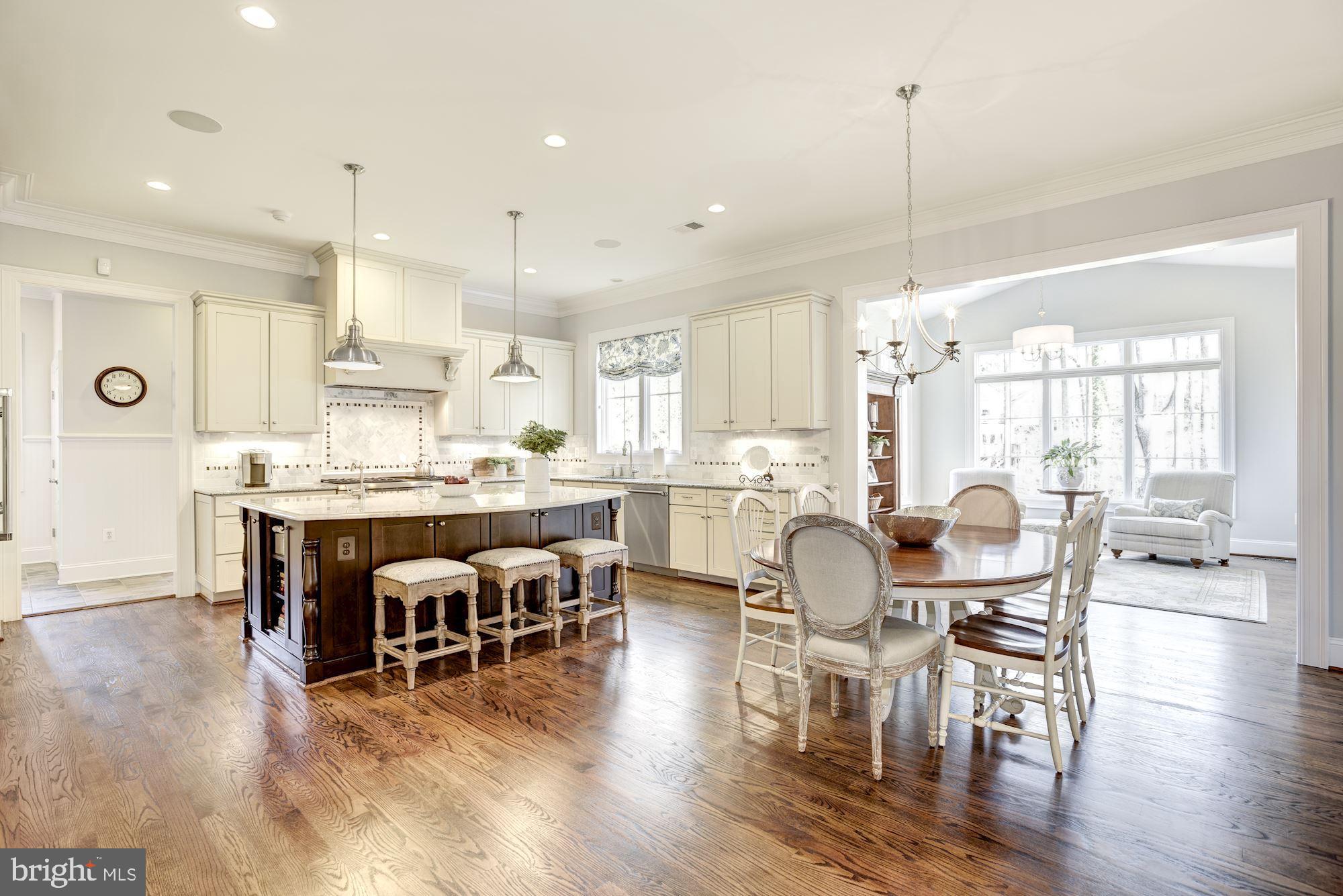 FOREST VILLA - Residential