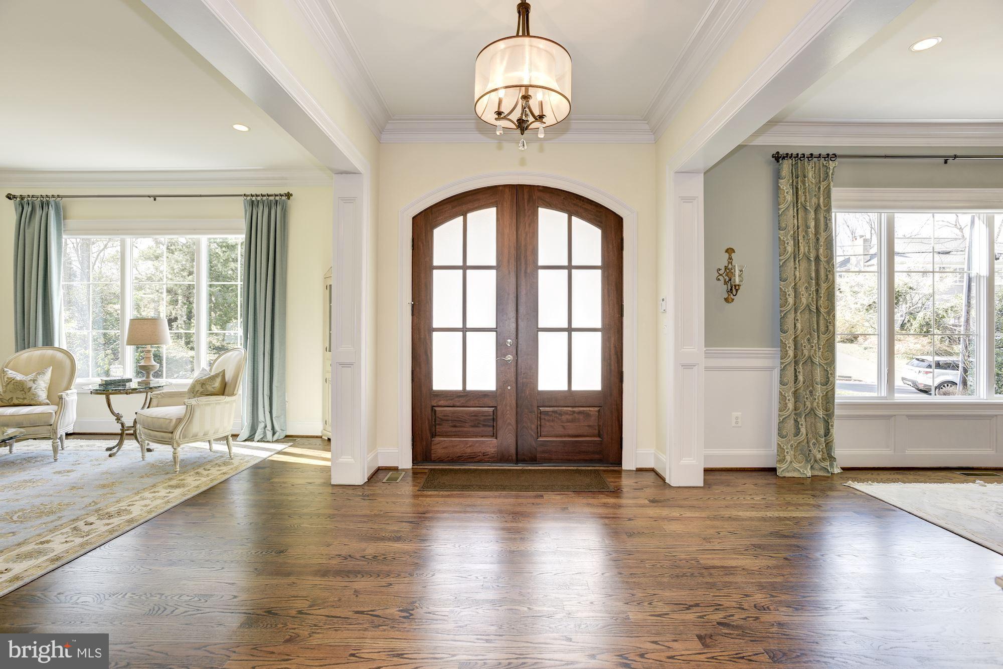 FOREST VILLA - Residential