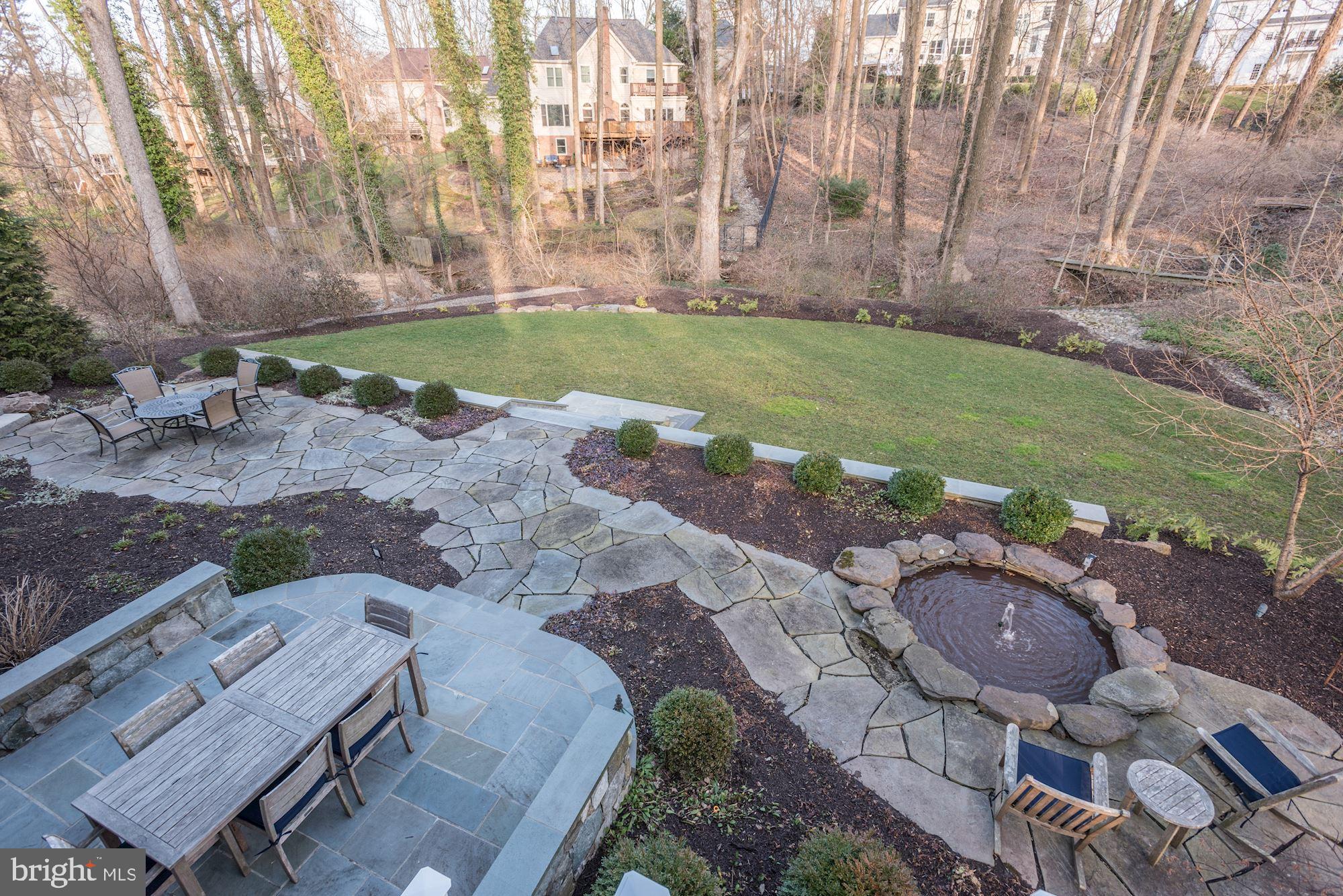 FOREST VILLA - Residential