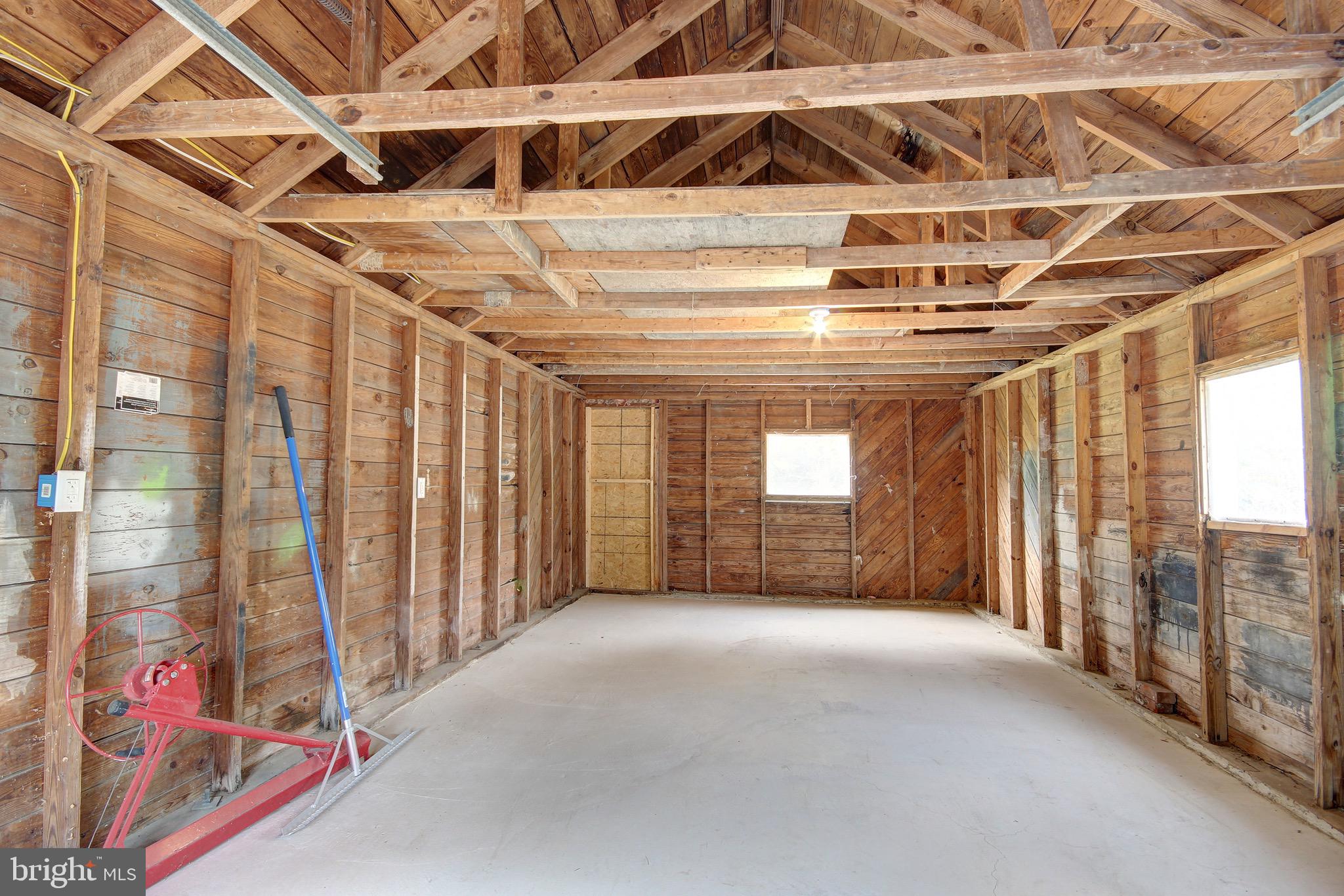 CANNON FARM - Residential