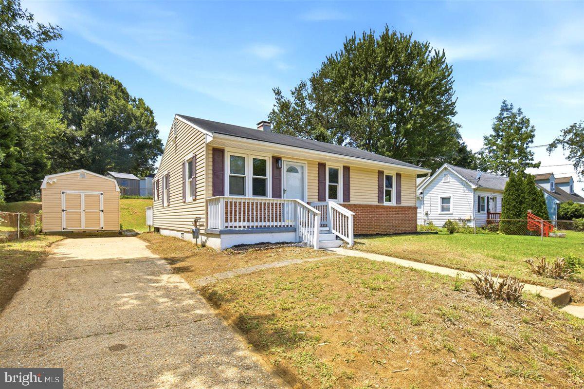 1803 LINCOLN DRIVE