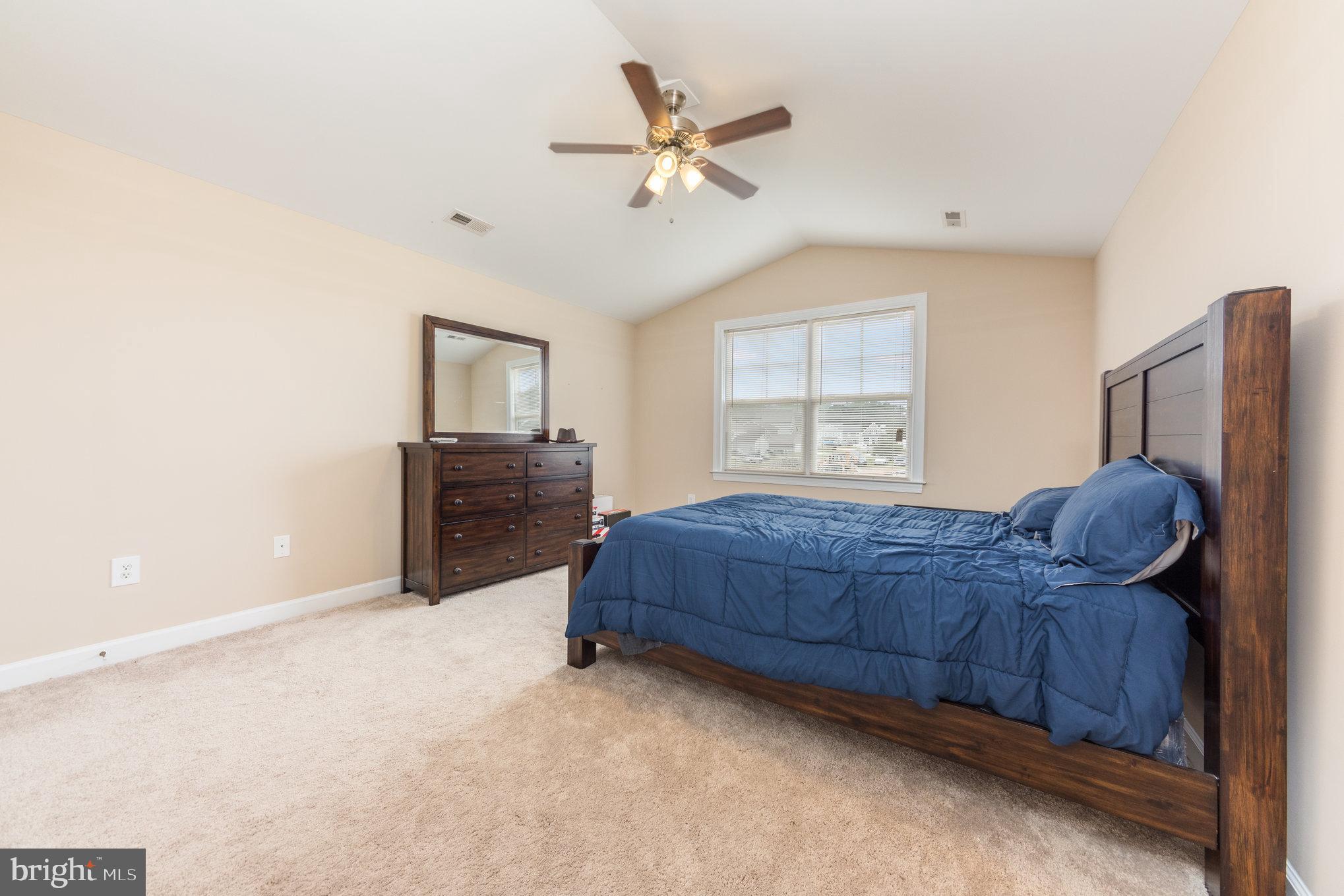 LADYSMITH VILLAGE - Residential